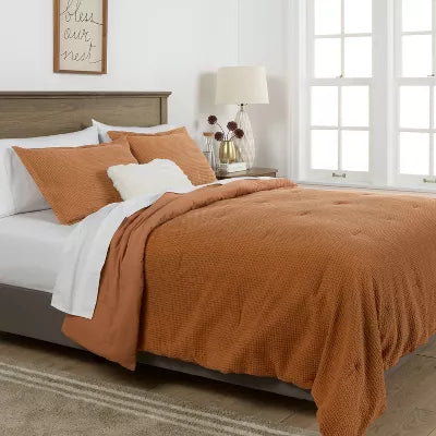 Washed Waffle Weave Comforter & Sham Set - Full/Queen