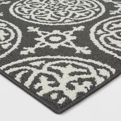 Medallion Washable Tufted And Hooked Rug