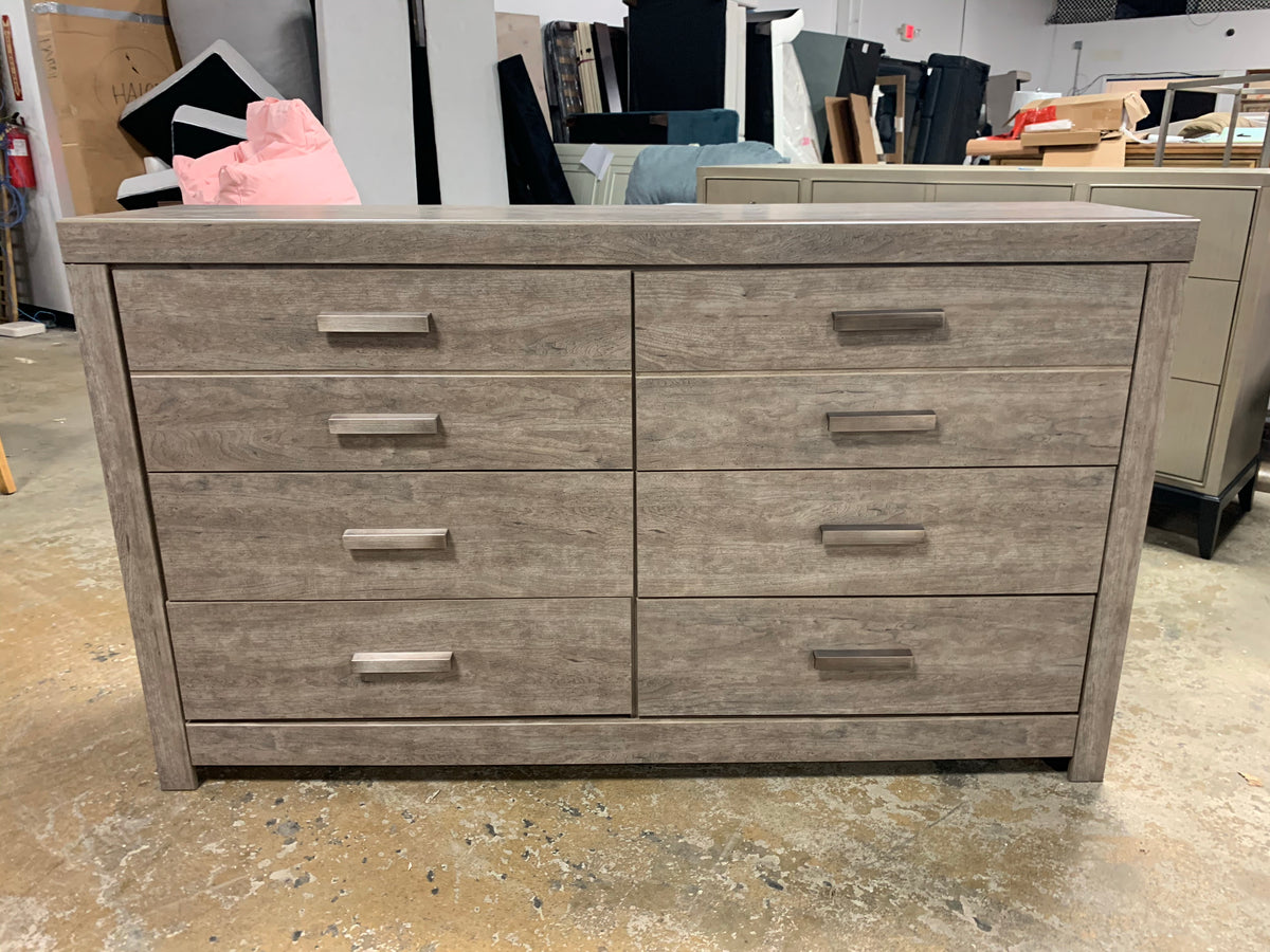 Ashley Furniture SIGNATURE DESIGN BY ASHLEY Culverbach 6 Drawer Dresse