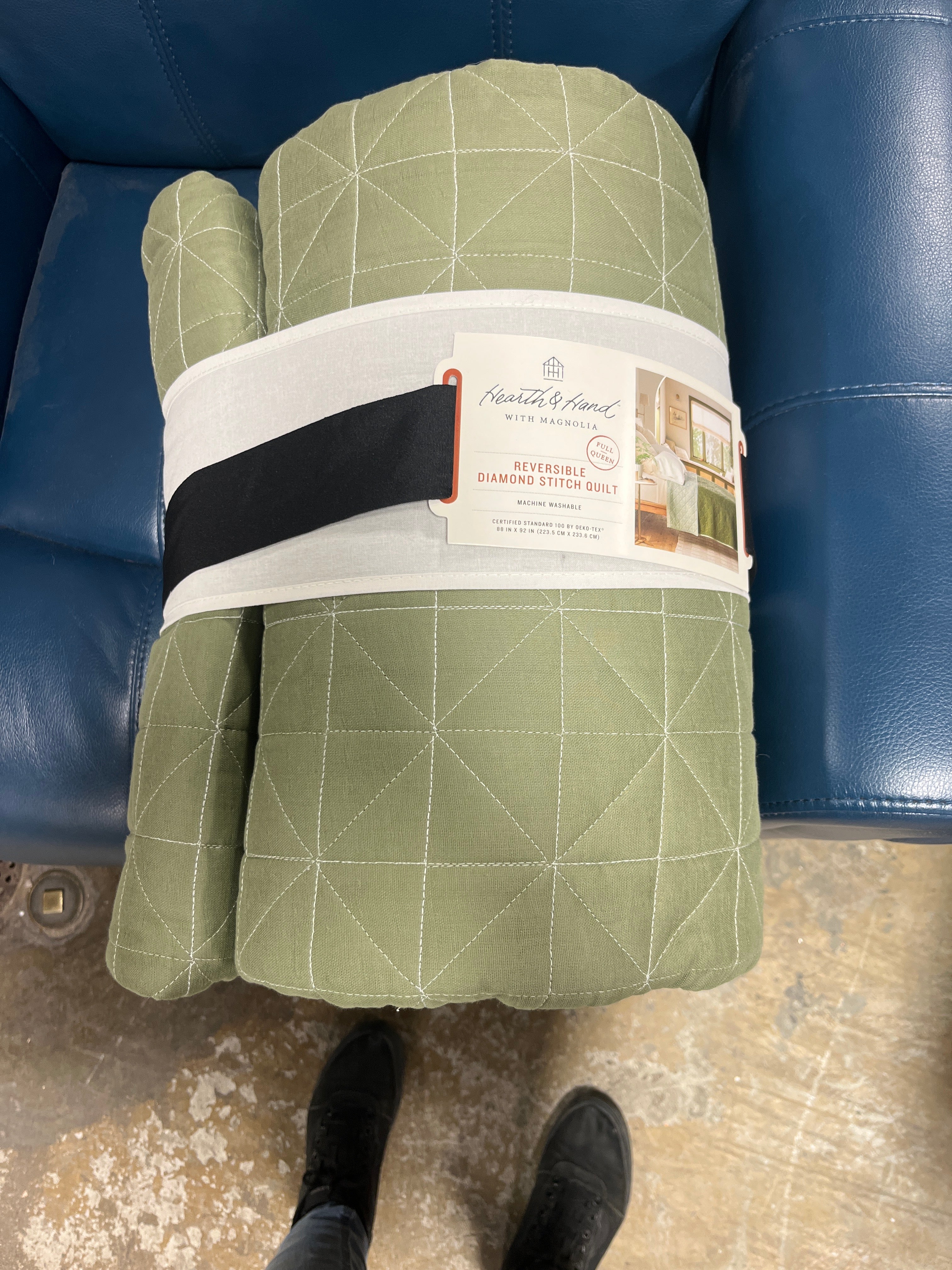 Reversible Lightweight Quilt Tonal Green - Hearth & Hand™ with Magnolia SHOWROOM ITEM