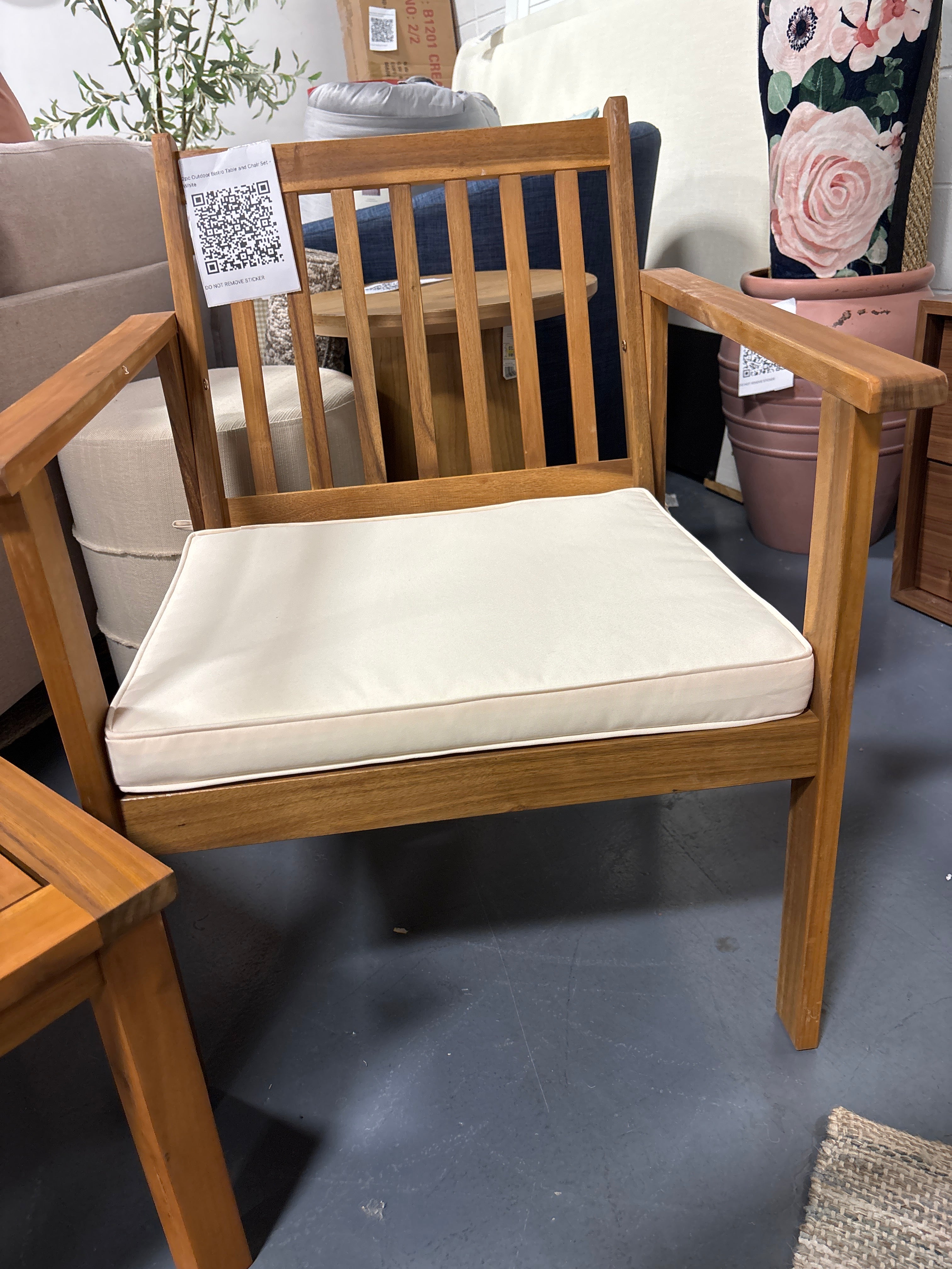 2pc Outdoor Bistro Table and Chair Set - White SHOWROOM ITEM