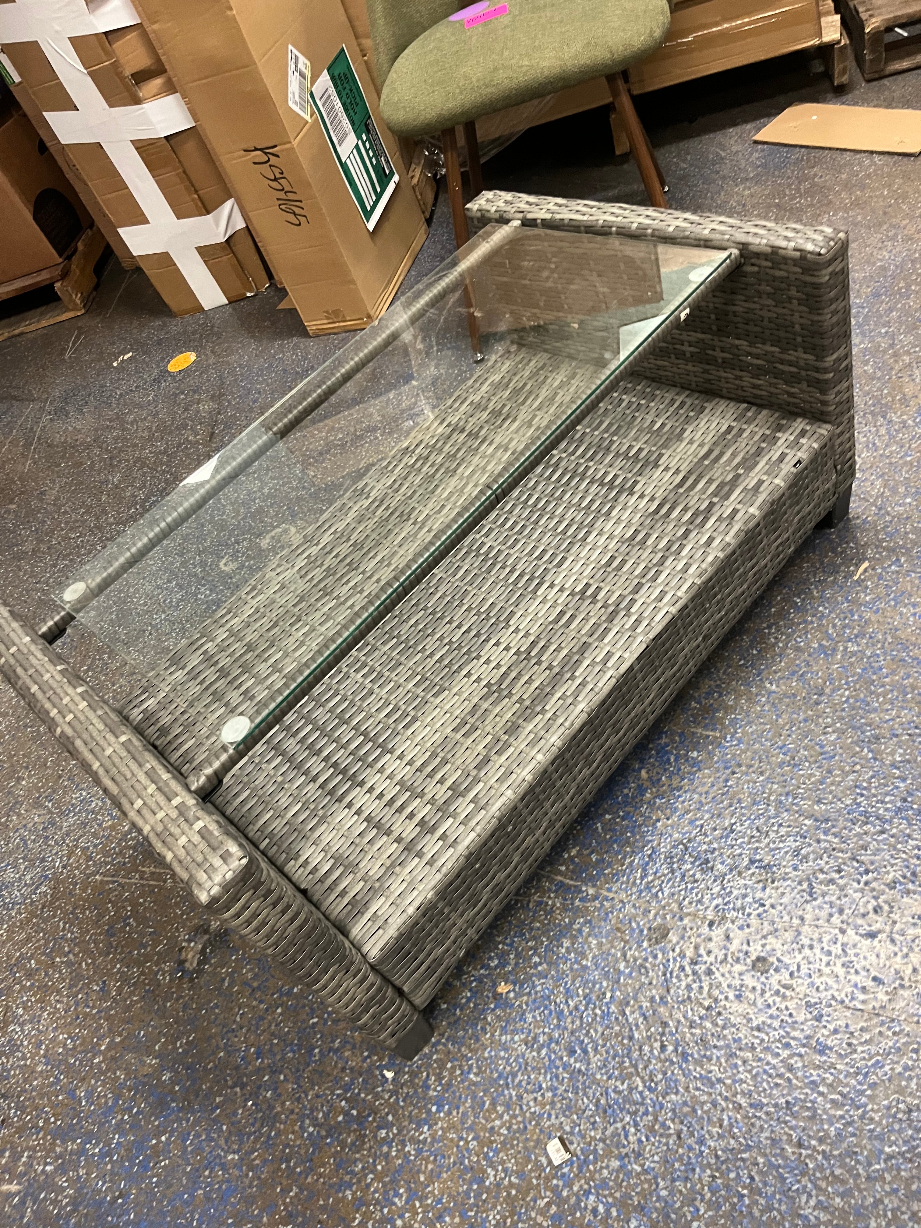 Modern Wicker and Glass Top Outdoor Coffet table