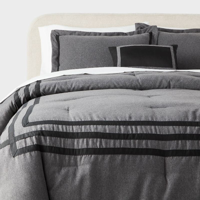 Applique Border Comforter and Sheet Set Gray - King