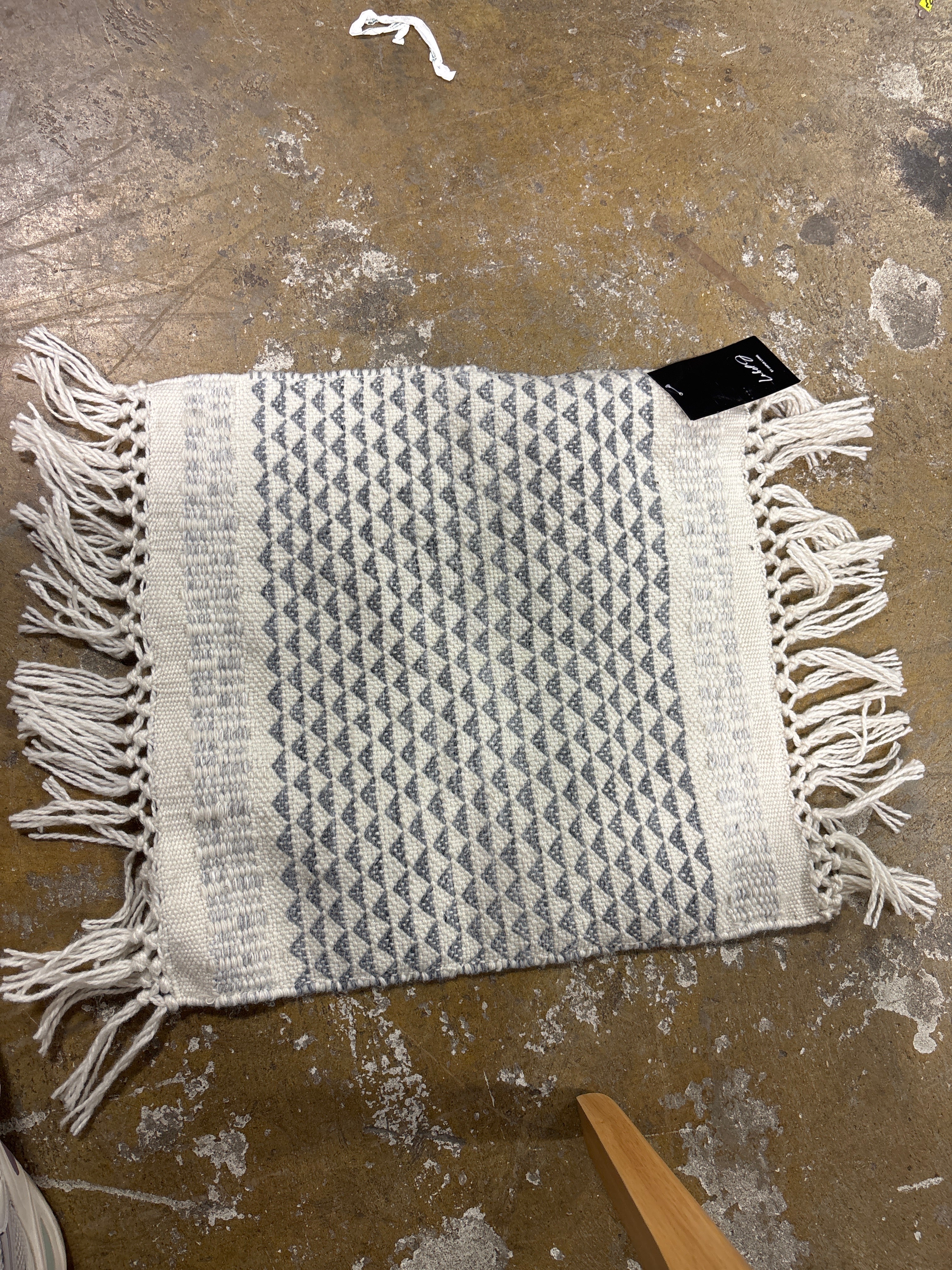 18"x18" Tassels Indoor/Outdoor Pillow Cover - Gray/Ivory SHOWROOM ITEM