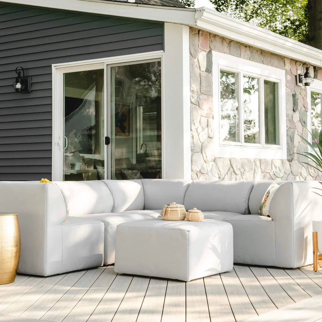 Big Joe Patio 5 Piece Sectional, (5 boxes)
