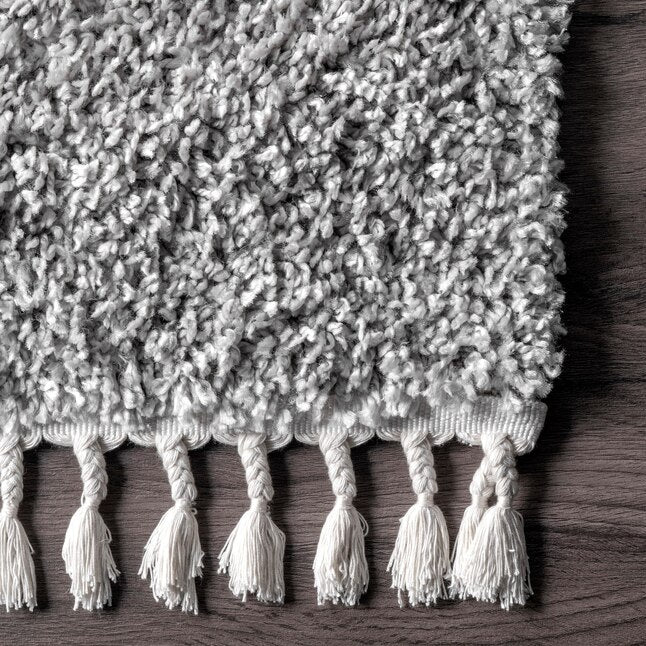 5 x 8 Light Gray Indoor Solid Area Rug