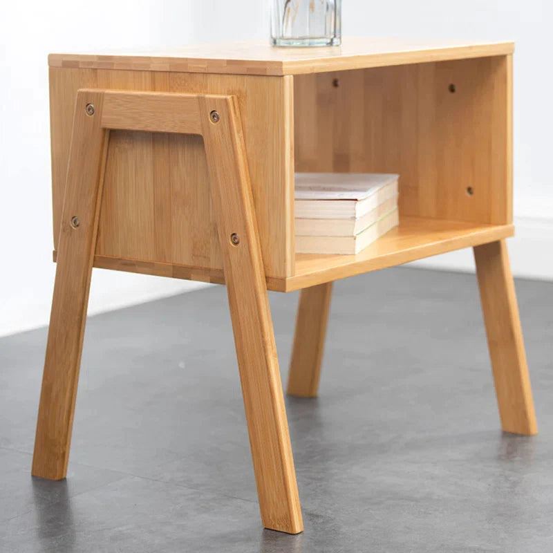 17.32'' tall End Table