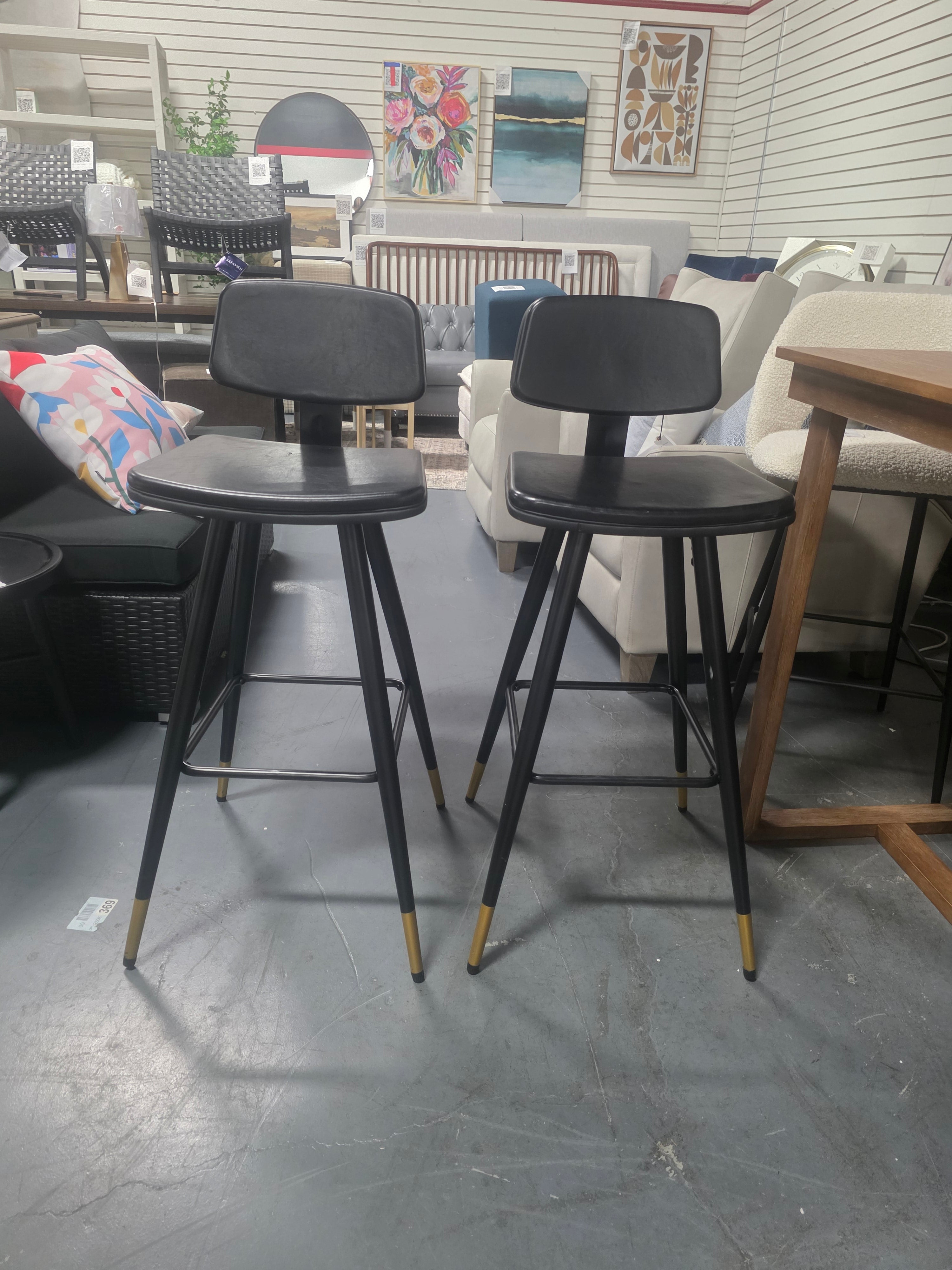 Flash Furniture Black 29.75-in H Bar height Upholstered Metal Bar Stool - SHOWROOM ITEM 🔴