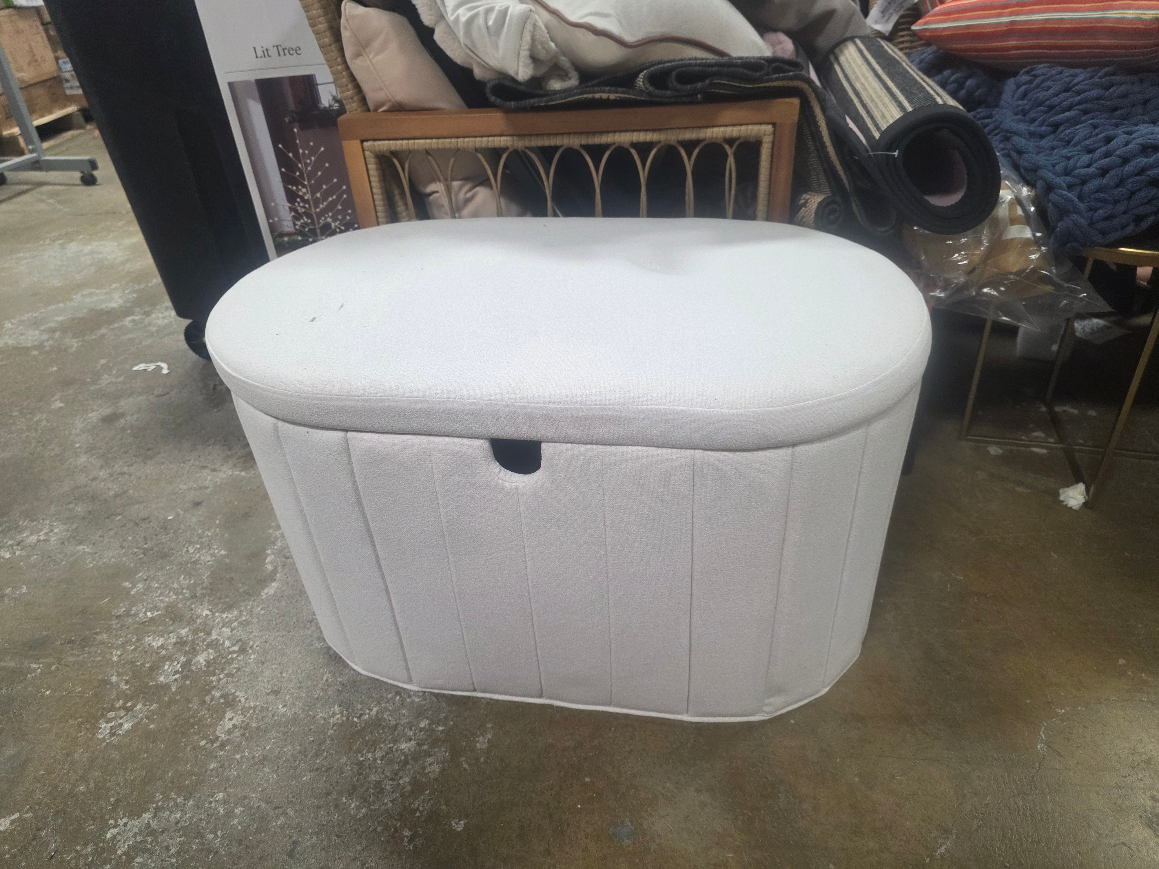 32" Folding Storage Bench - Room Essentials™ - SHOWROOM ITEM 
