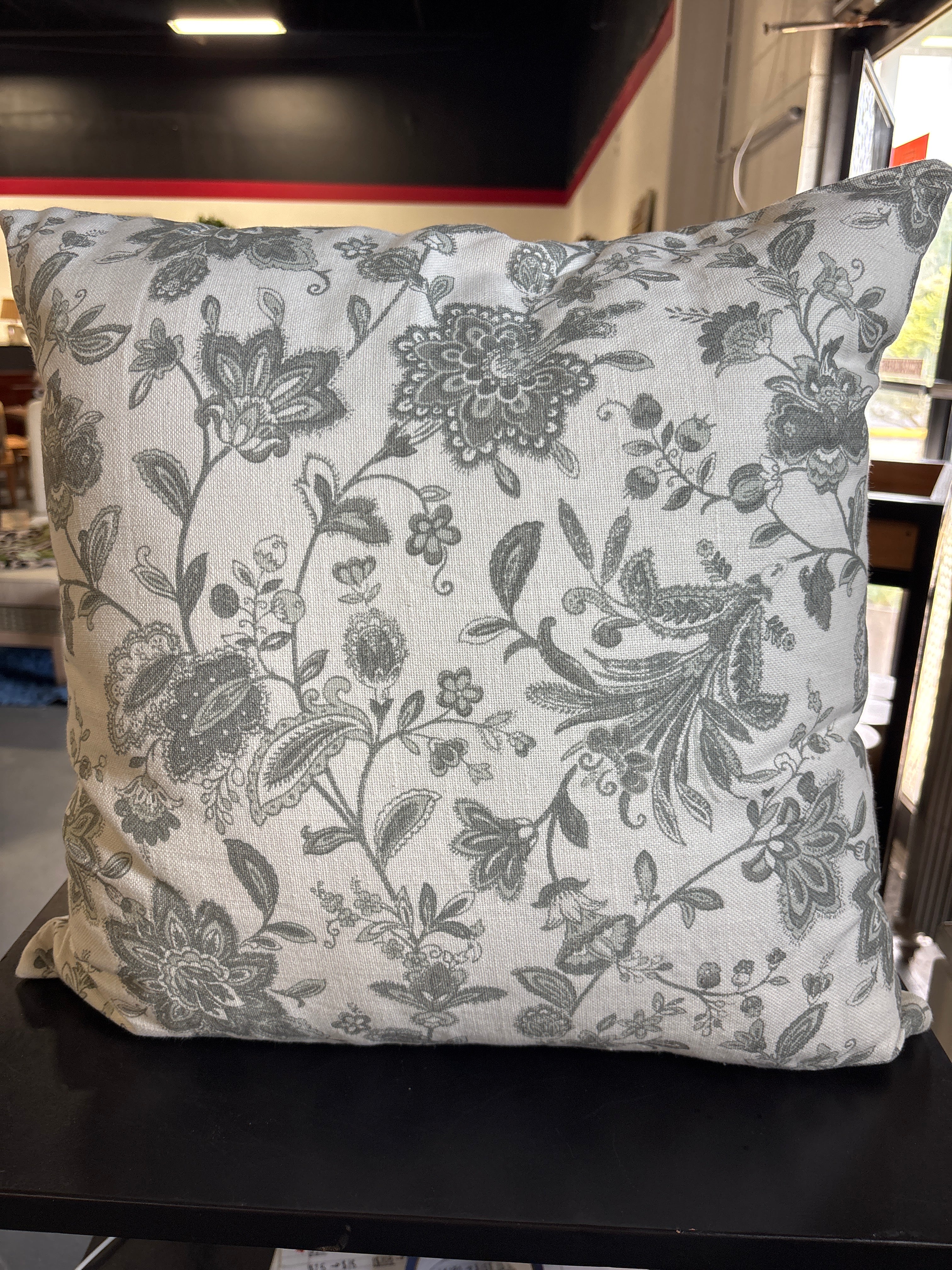 Jacobean Pattern Cotton Throw Pillow Cover With Pillow Insert Set SHOWROOM ITEM