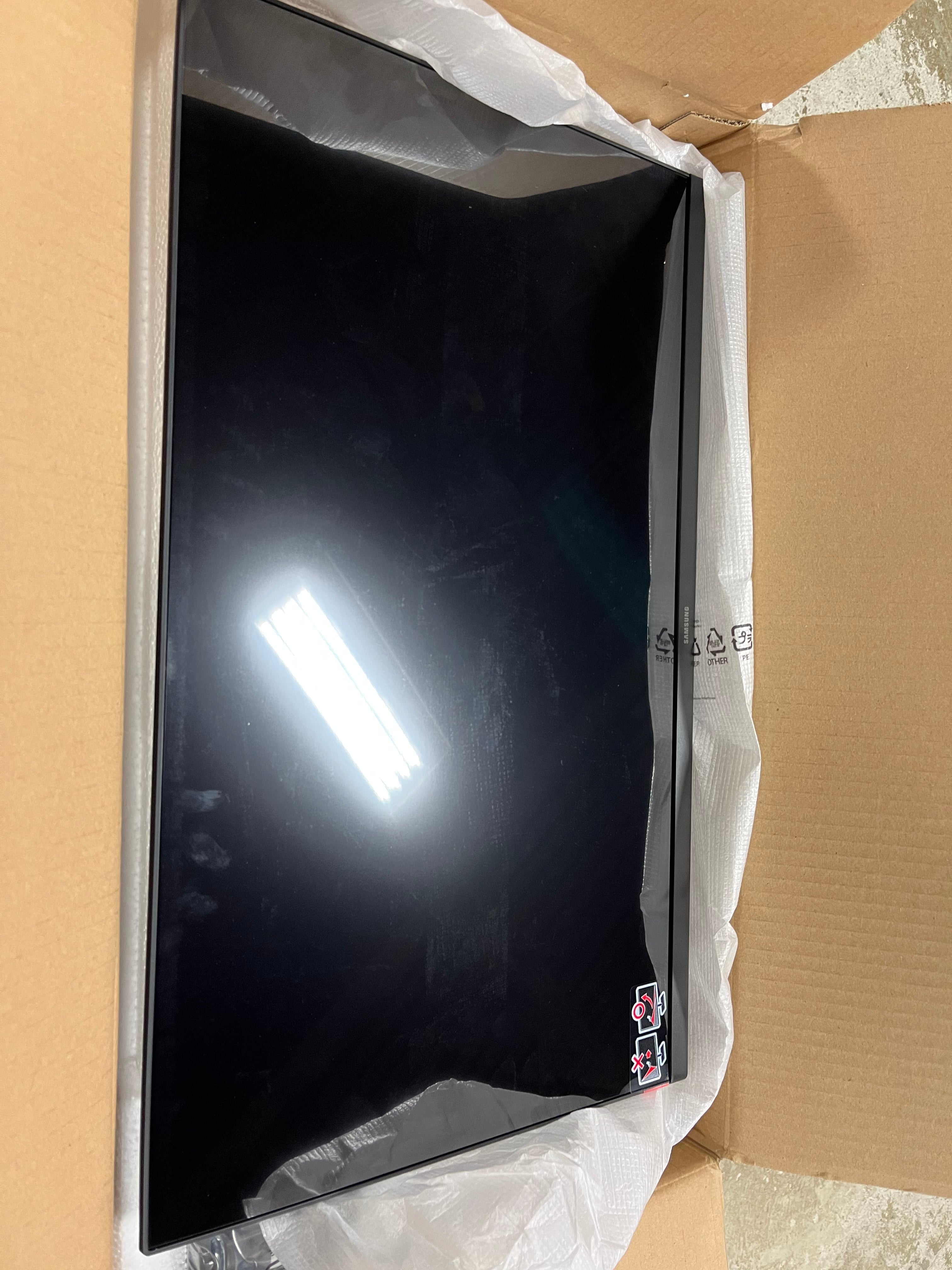 S3 FHD IPS 100Hz Monitor – Salvage & Co Indy