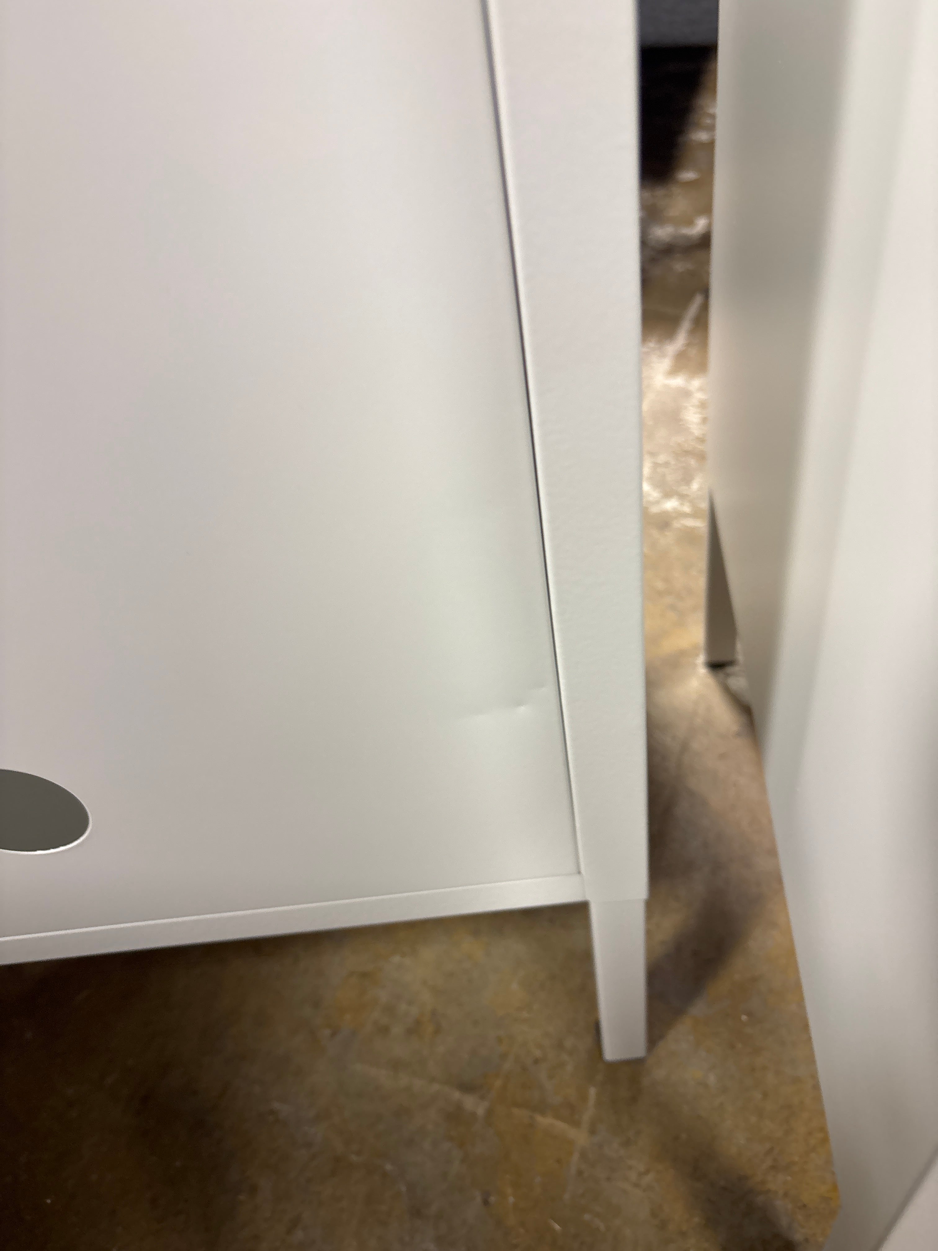 (Set of 2) Kodali Nightstand - White SHOWROOM ITEM