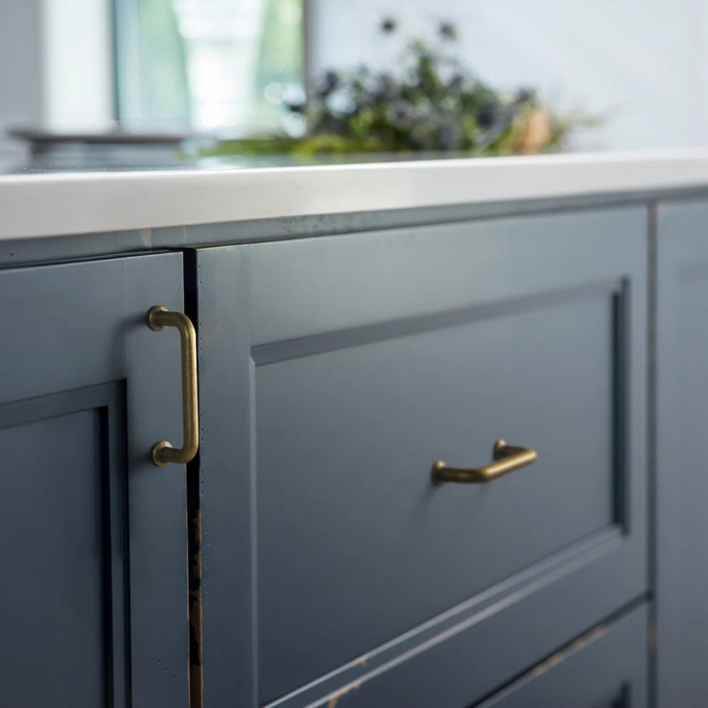 Center Bar Pull Multipack (Set of 12)