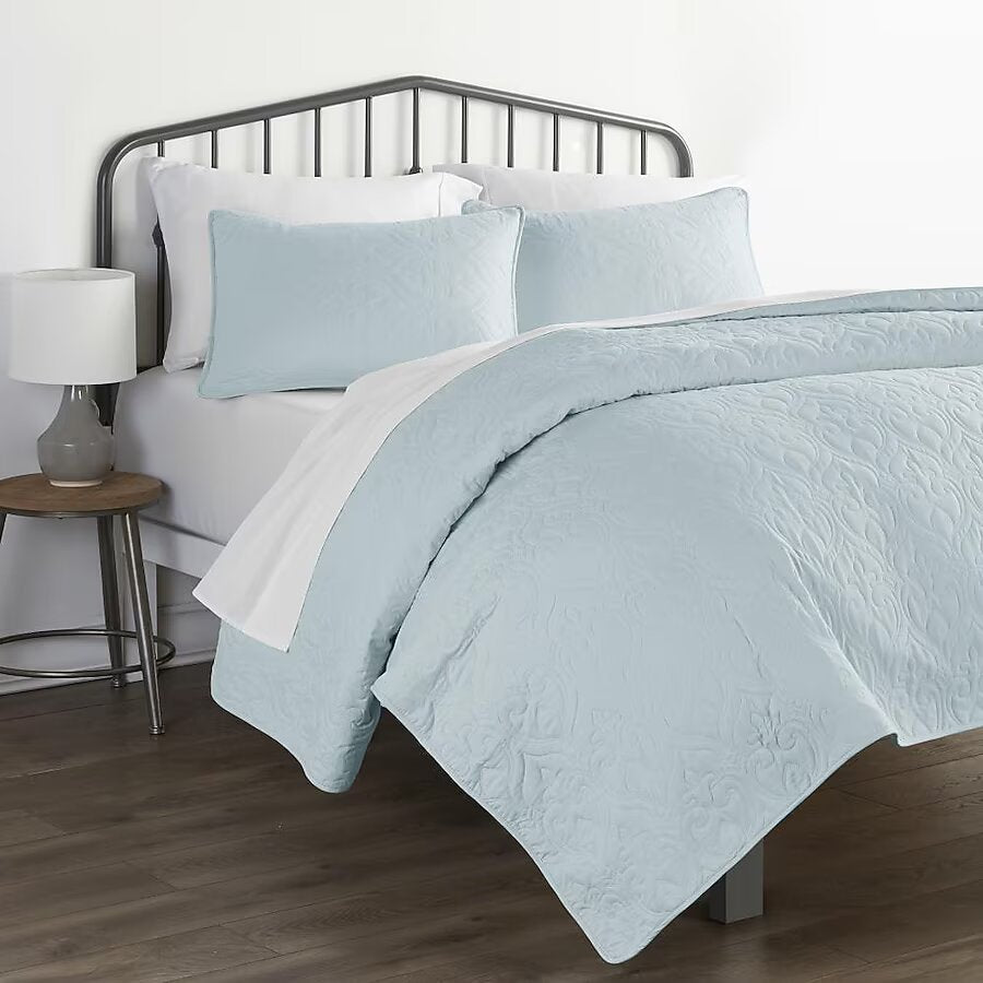 3 -Piece Pale Blue King/California king Quilt Set