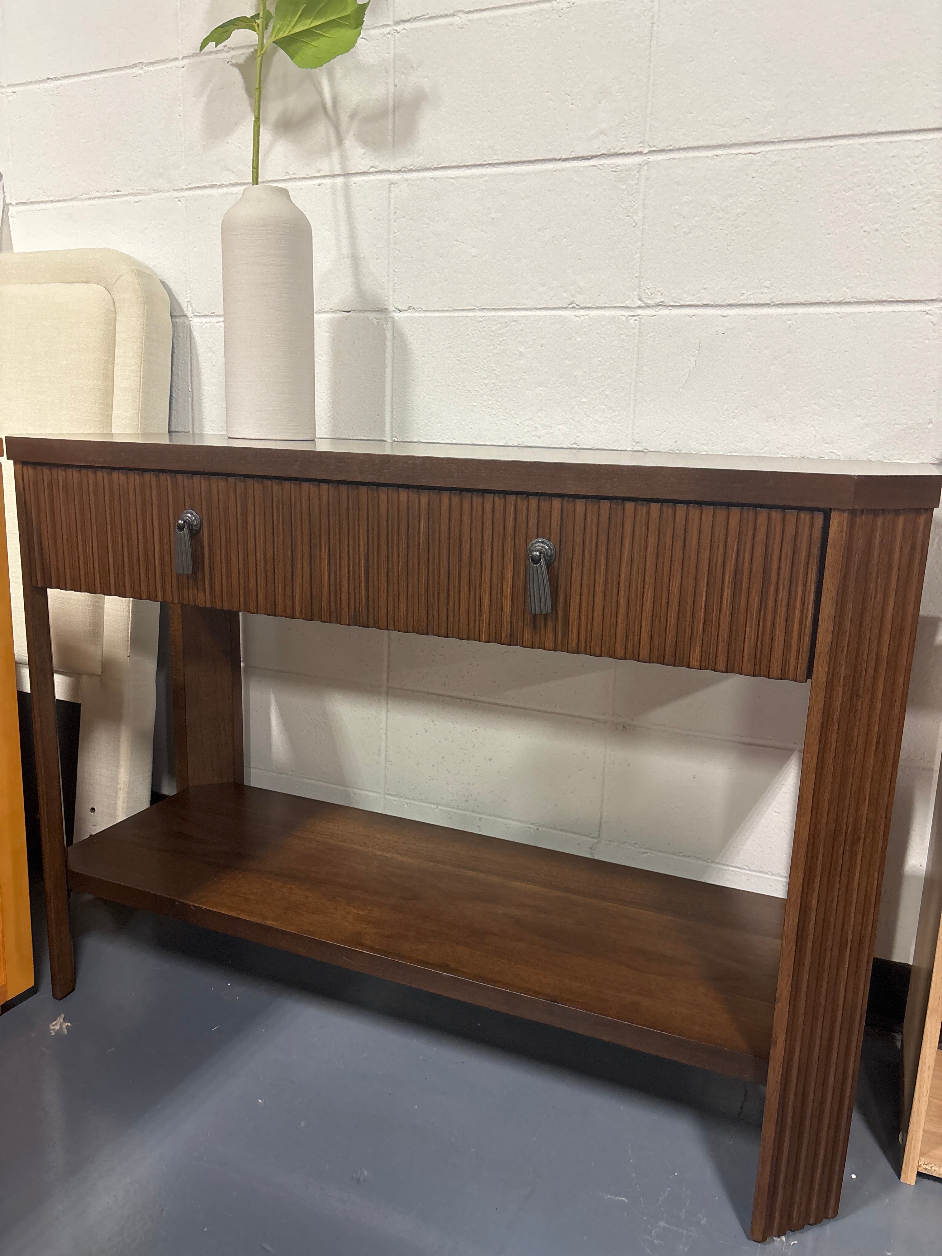 46" Laguna Nigel Fluted Wooden Console Table - Brown SHOWROOM ITEM