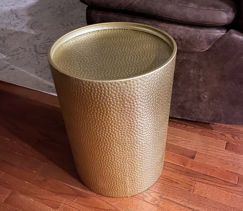 2pk Brookhaven Modern Round Accent Table