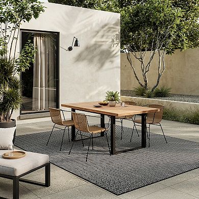 Horizon Indoor / Outdoor Chevron Area Rug 8'x10'