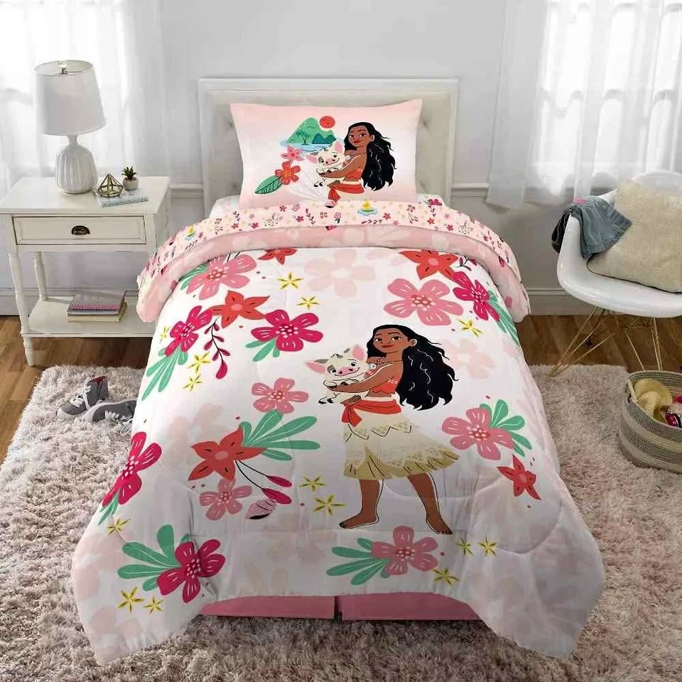 Disney Moana Twin Soft Reversible Comforter Only