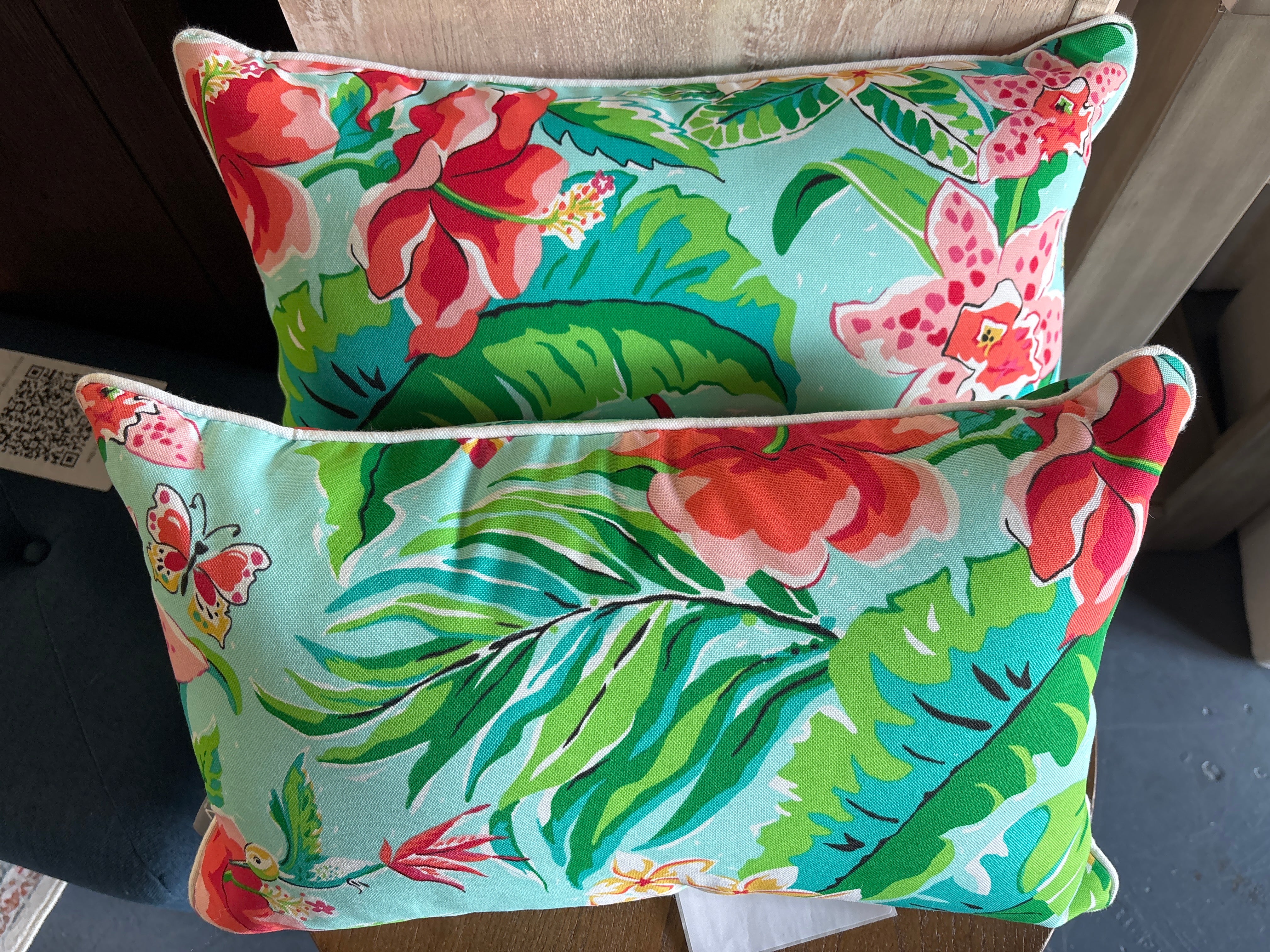 (SET OF 2) Tropical Paradise Rectangular Throw Pillows SHOWROOM ITEM