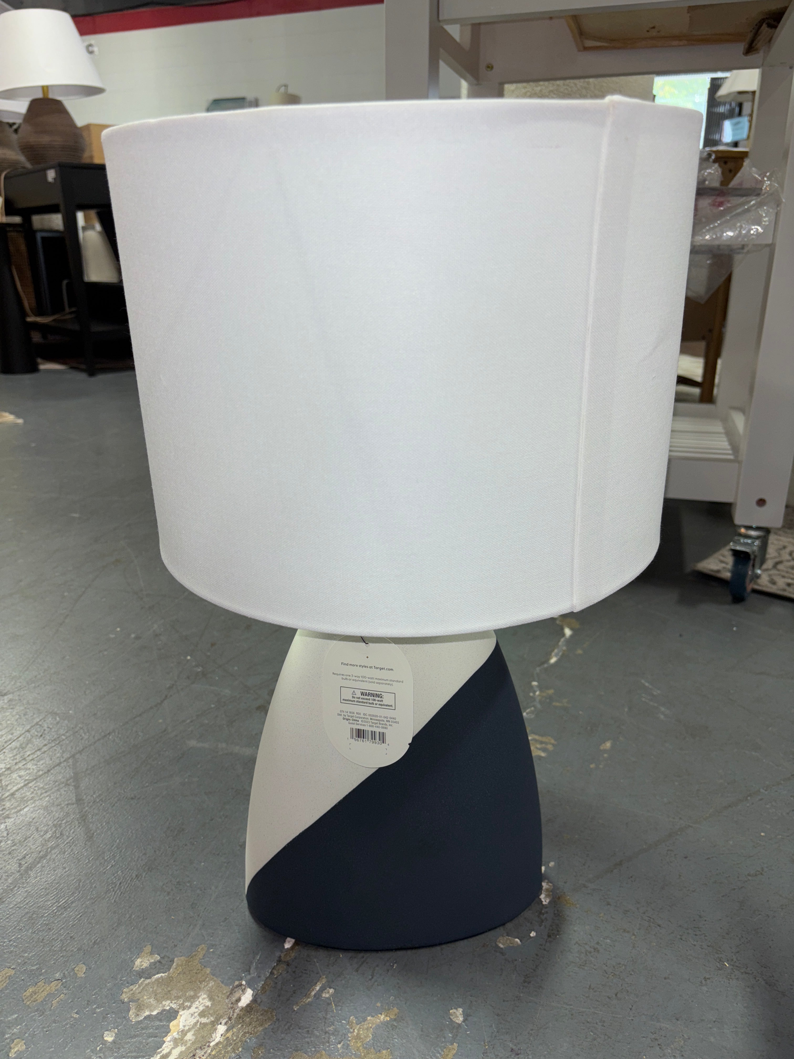 20.5"x12.5" Modern Table Lamp - Black/White SHOWROOM ITEM