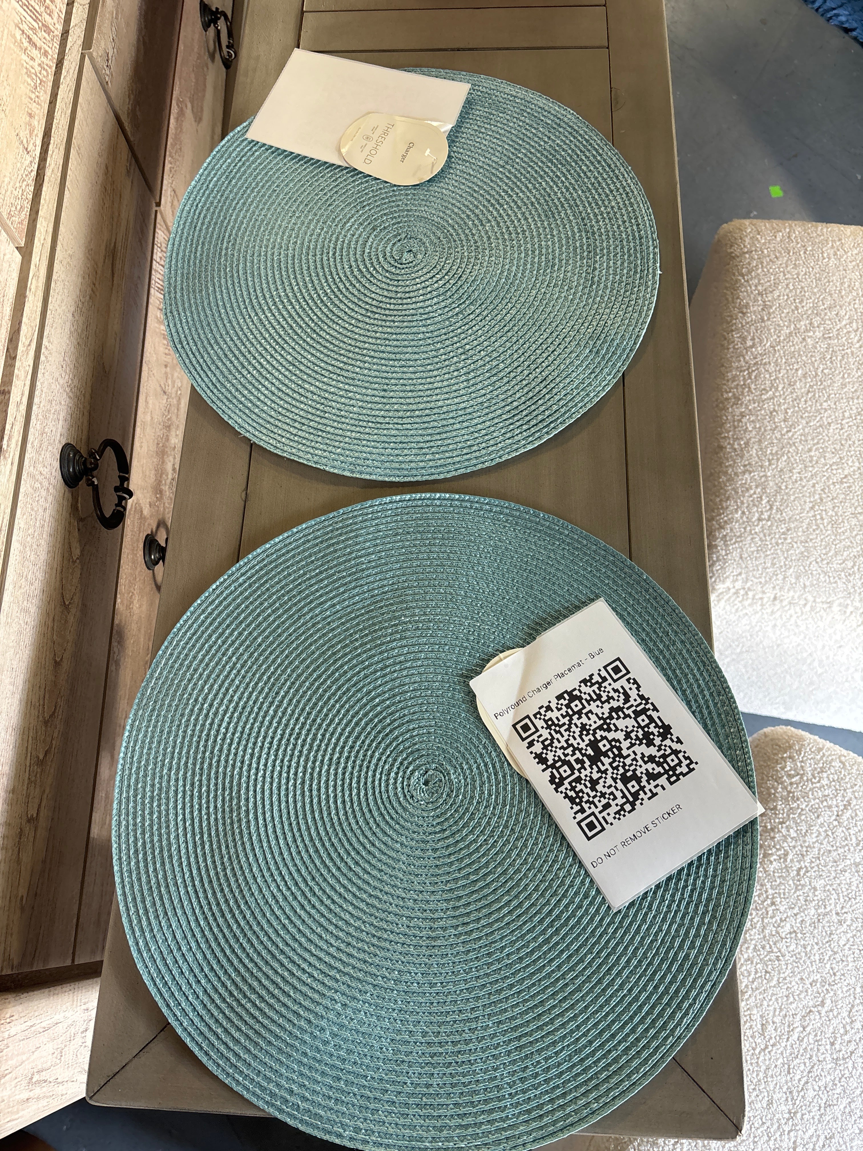Polyround Charger Placemat - Blue SHOWROOM ITEM