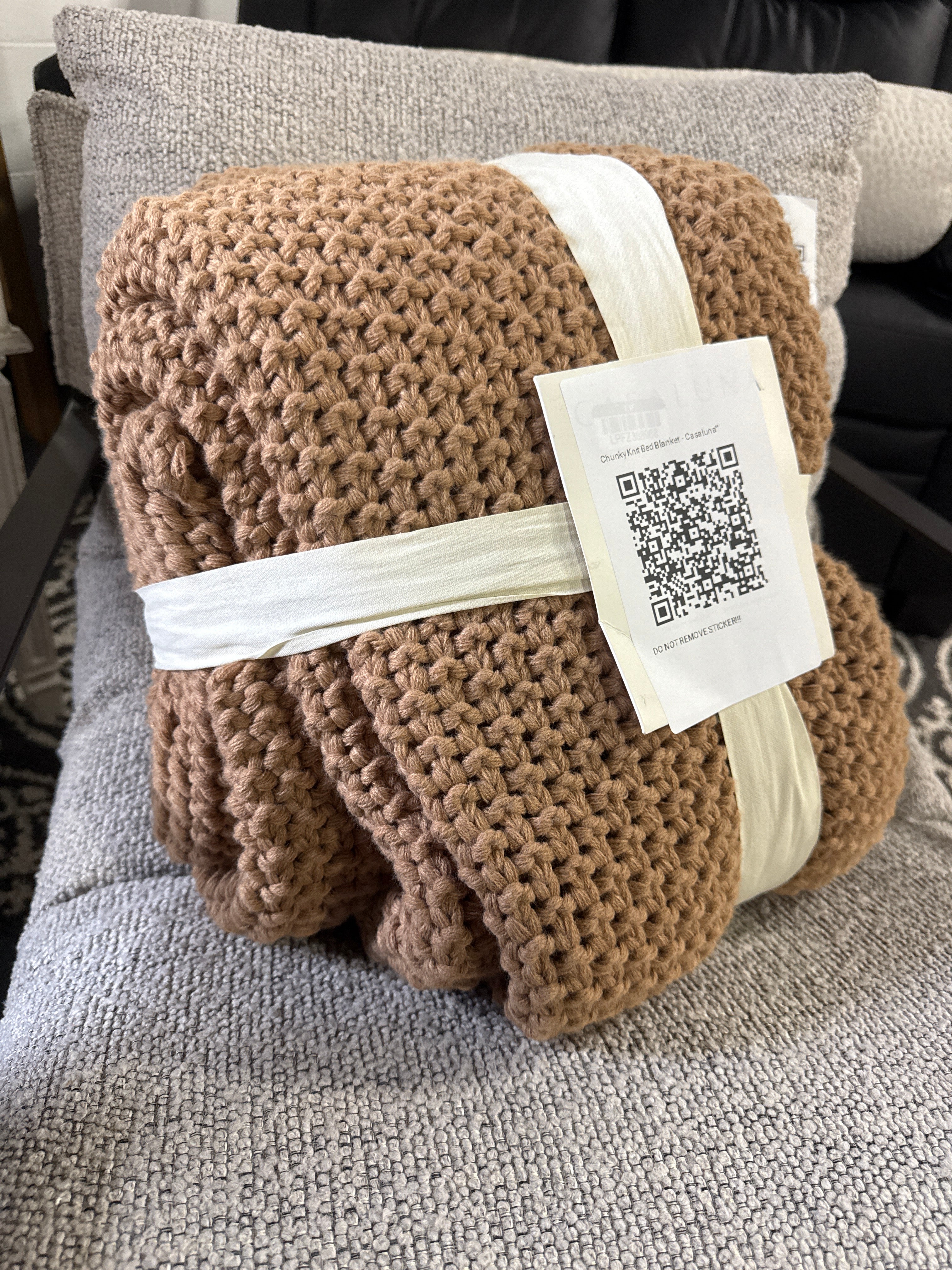 Chunky Knit Bed Blanket - Casaluna™ SHOWROOM ITEM