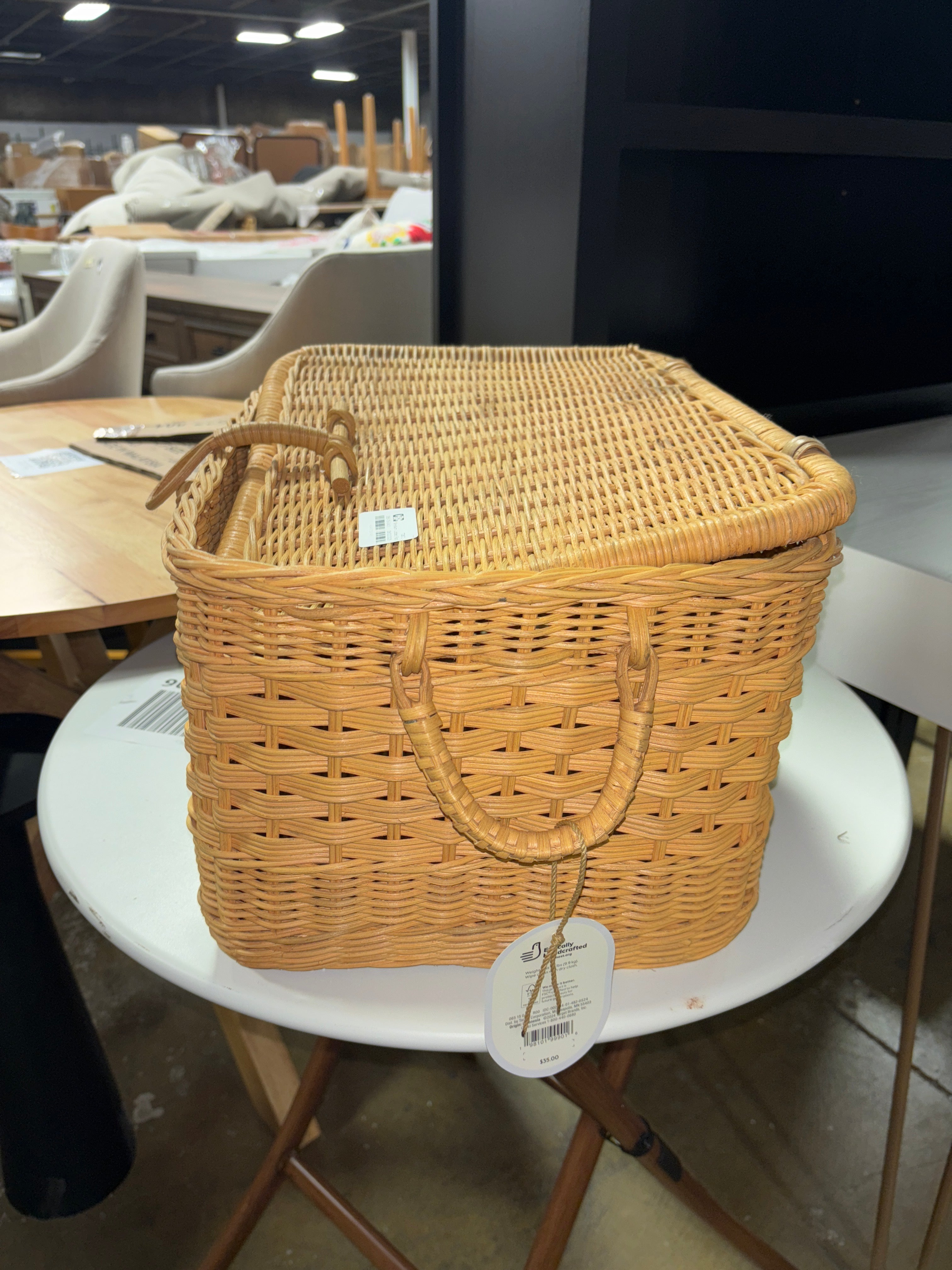 Medium Lidded Rattan Basket SHOWROOM ITEM