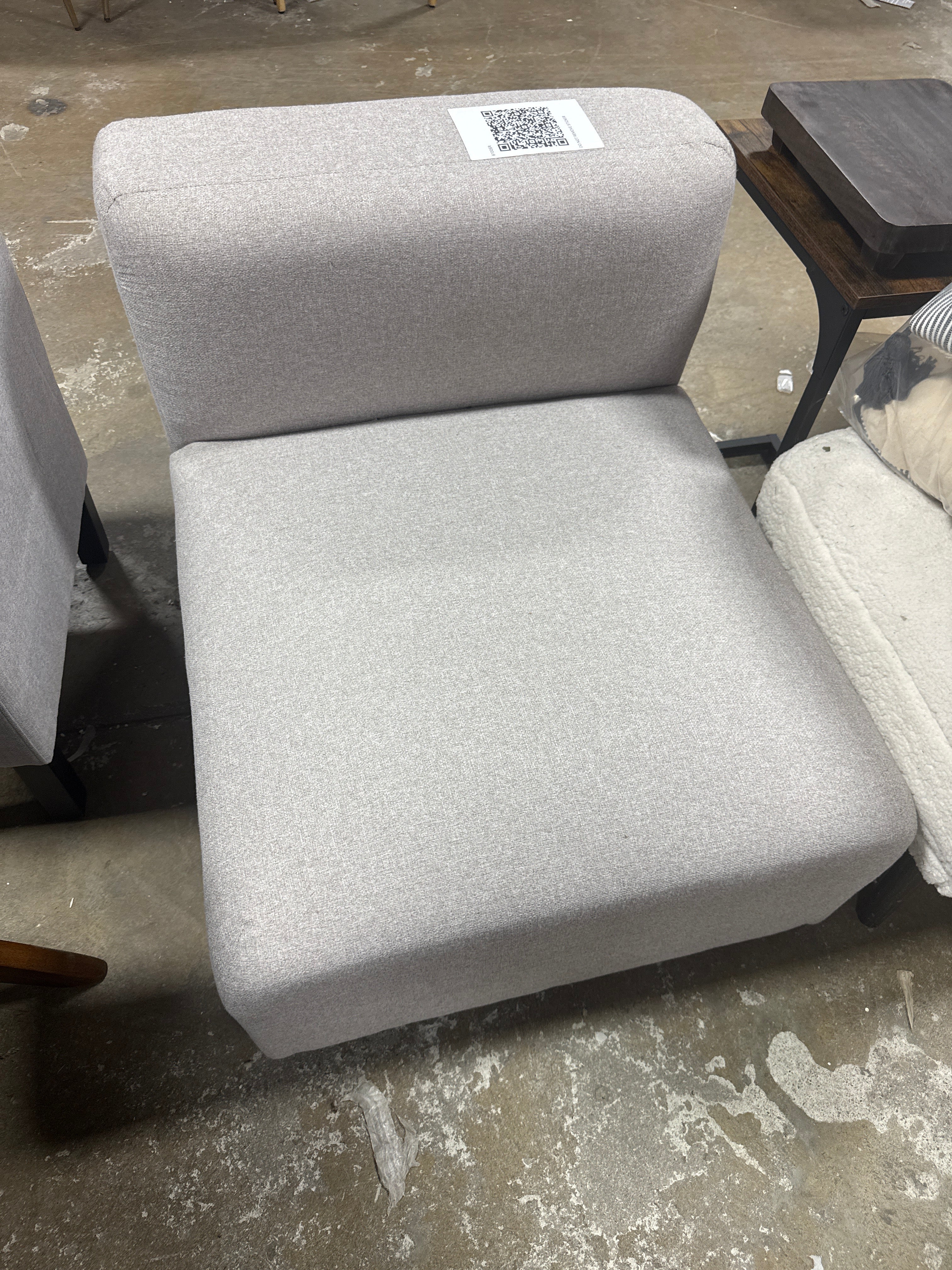 Luca Armless Chair SHOWROOM ITEM