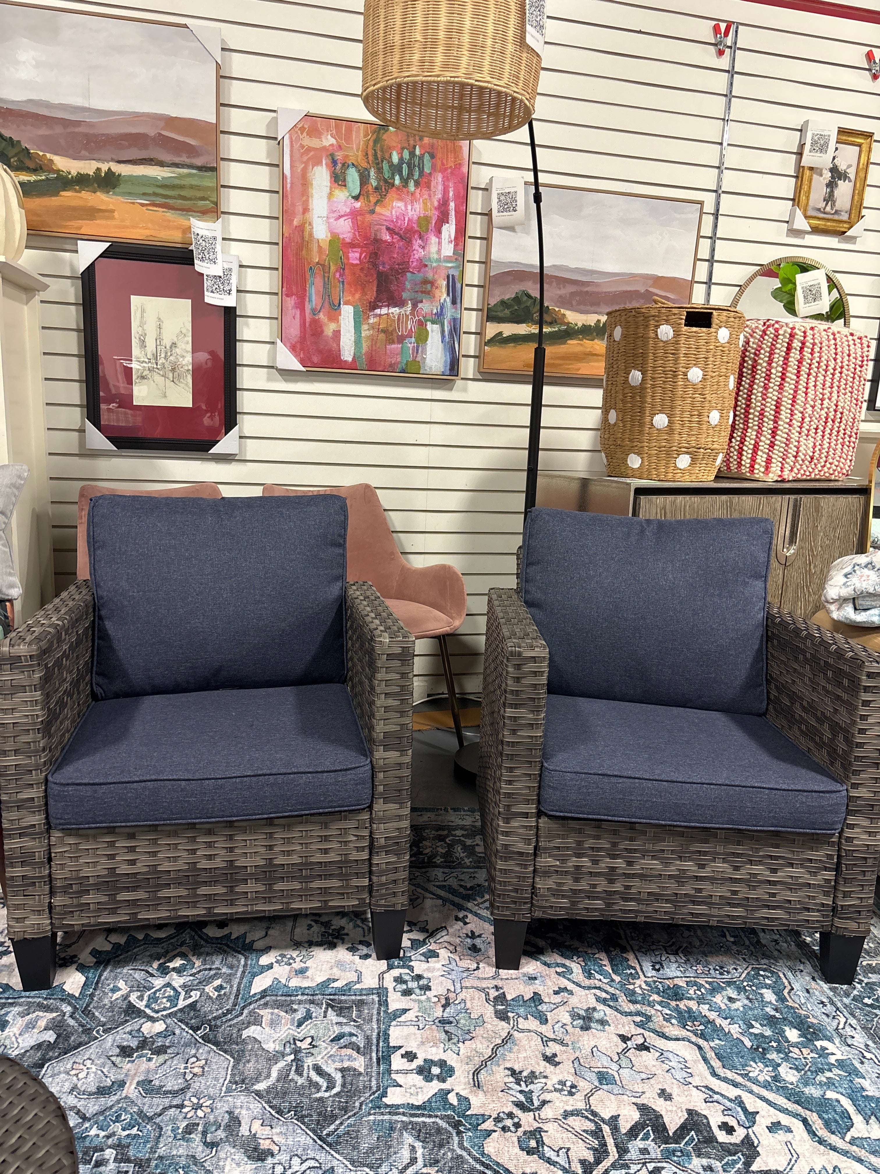 (Set of 2) All-Weather Wicker Outdoor Lounge Chairs - Navy SHOWROOM ITEM