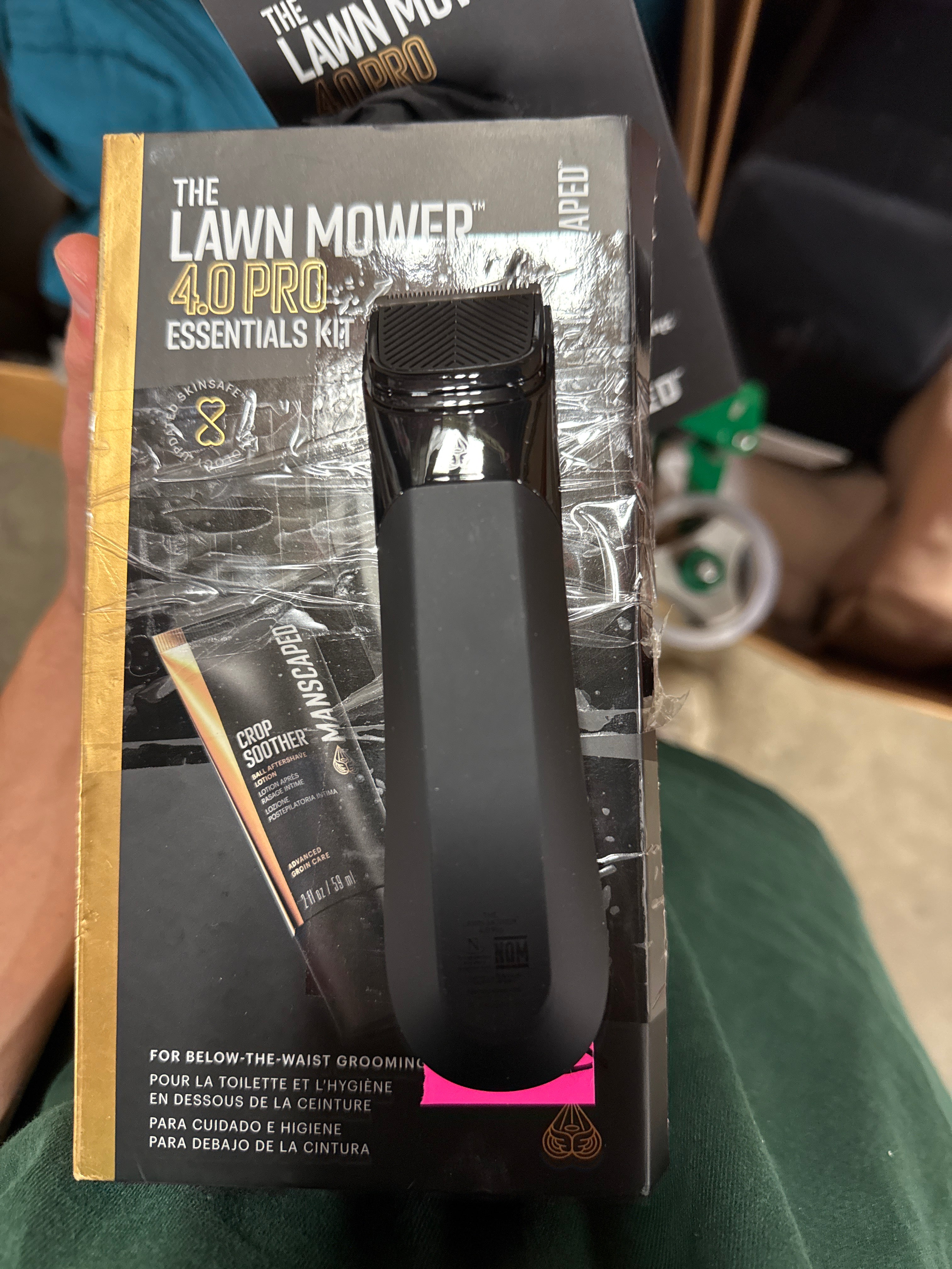 PRO Trimmer Blade, Waterproof Wet/Dry Groomer, USB-C & Wireless Charging Compatible, Men’s Ball Shaver with Travel Lock