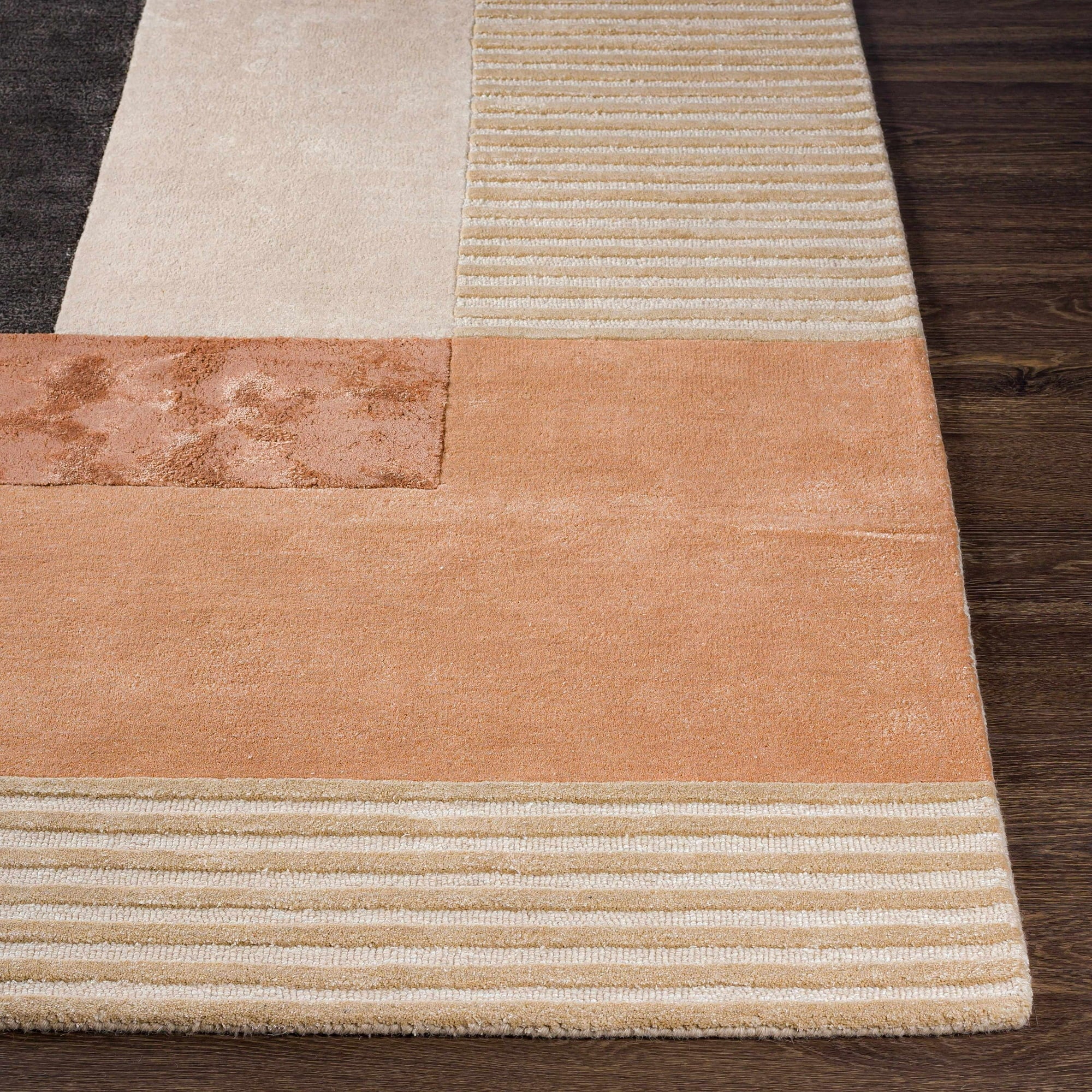 Mora Beige/Rose/Charcoal Rug, 5 x 7