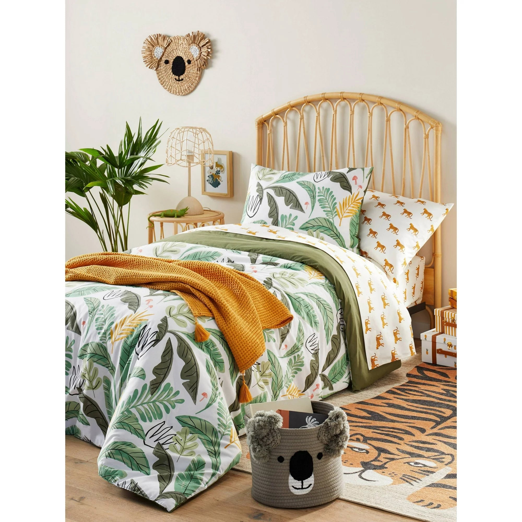 Botanical Garden Cotton Kids' Comforter Set Green - Queen