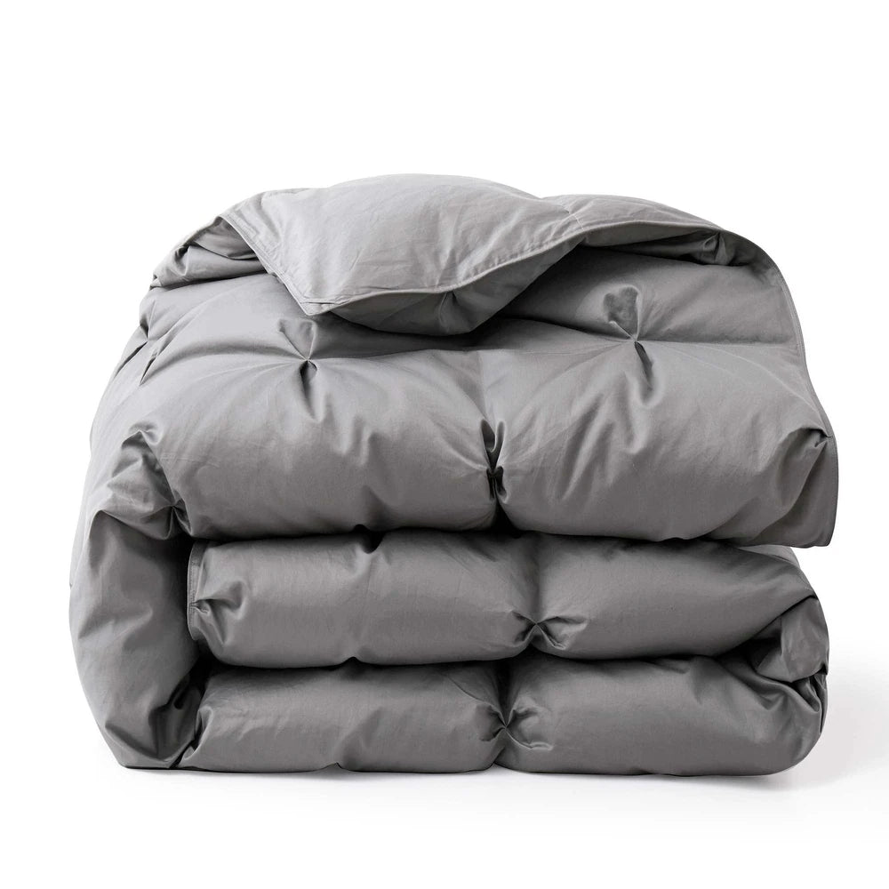 800 Fill Power 700 TC 93 Percent Winter White Goose Down Comforter - Queen/Full - Grey
