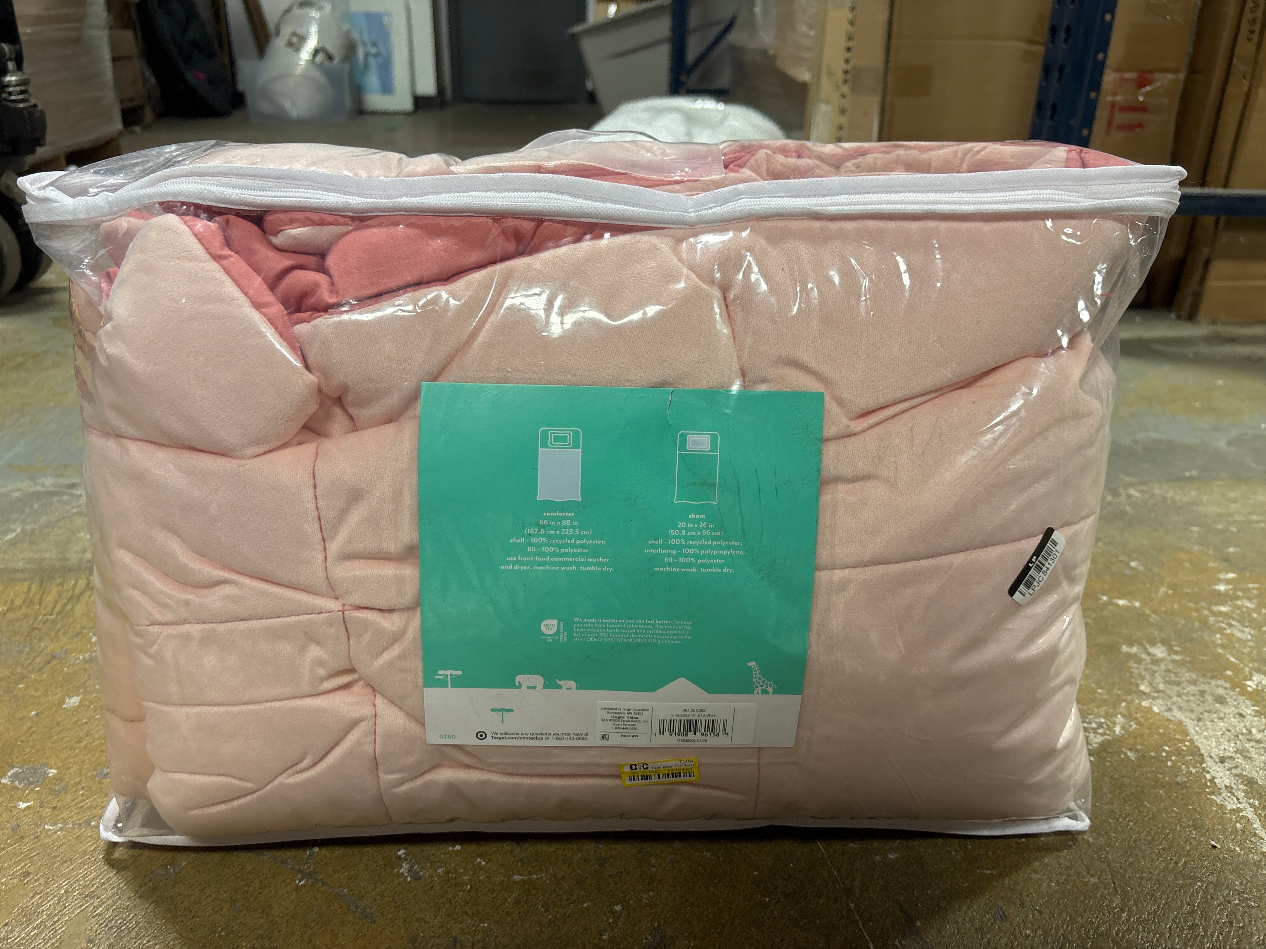 (TWIN)  2pc Kids' Comforter Set - Windowpane Velvet Pink SHOWROOM ITEM