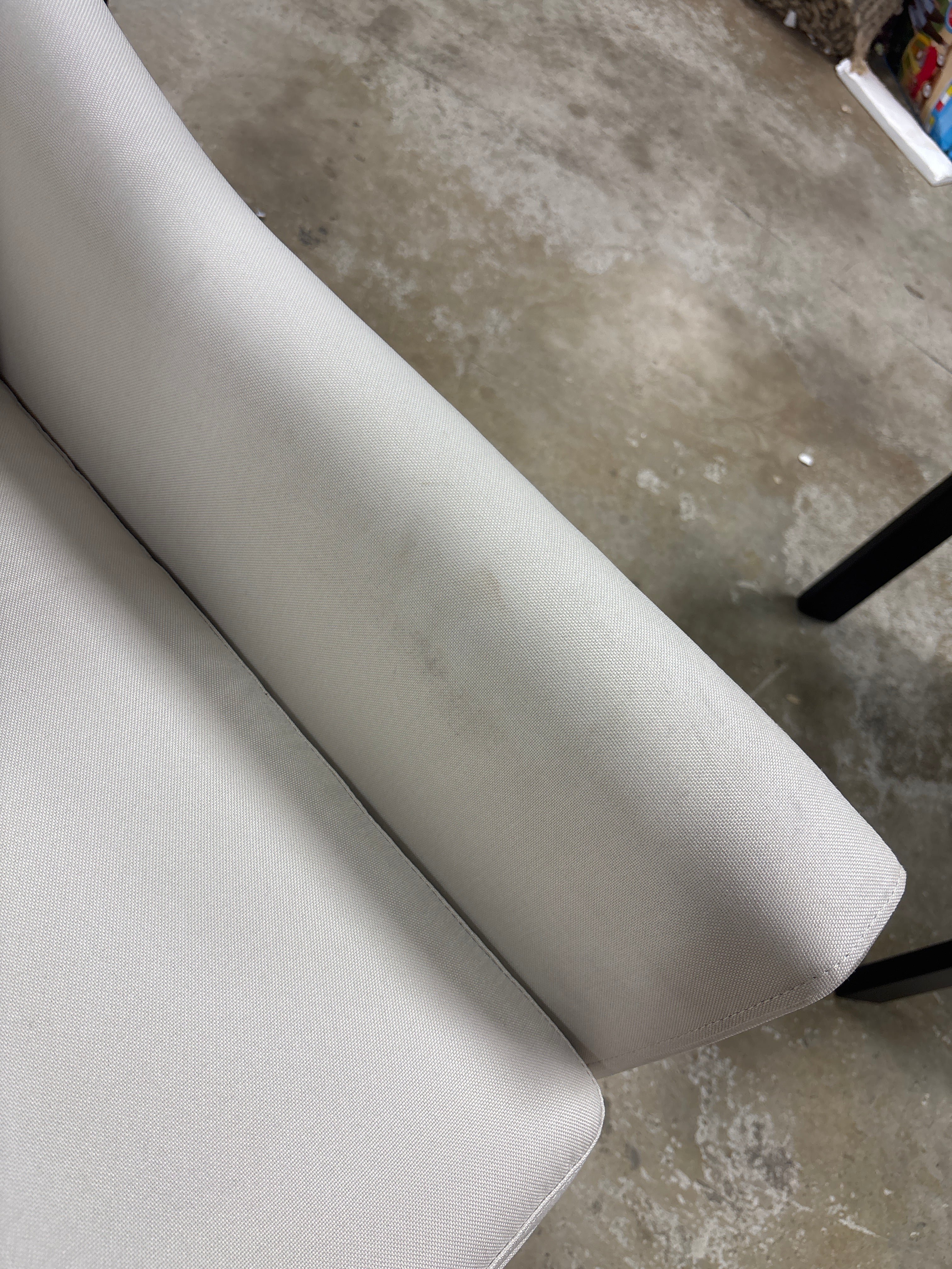 Delta Children Adley Nursery Glider Swivel Chair - Cream SHOWROOM ITEM