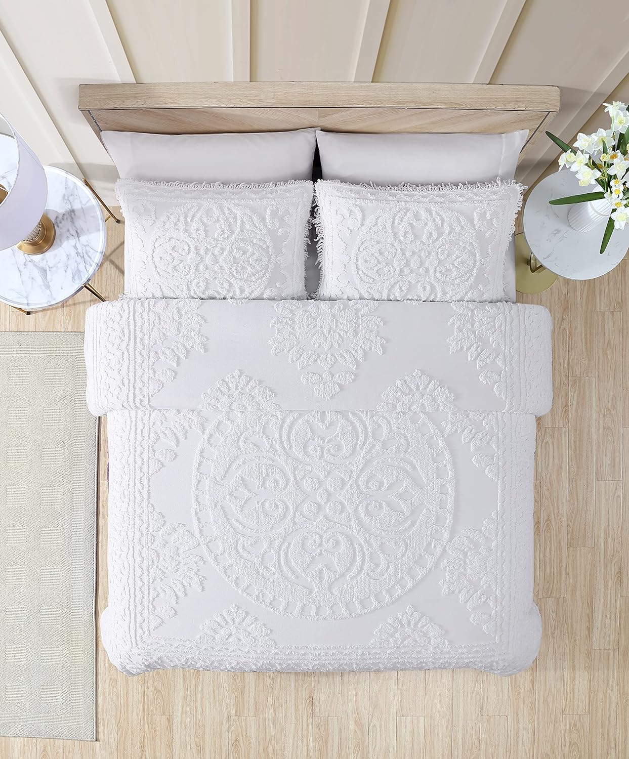 Medallion Chenille Bedspread, King, White