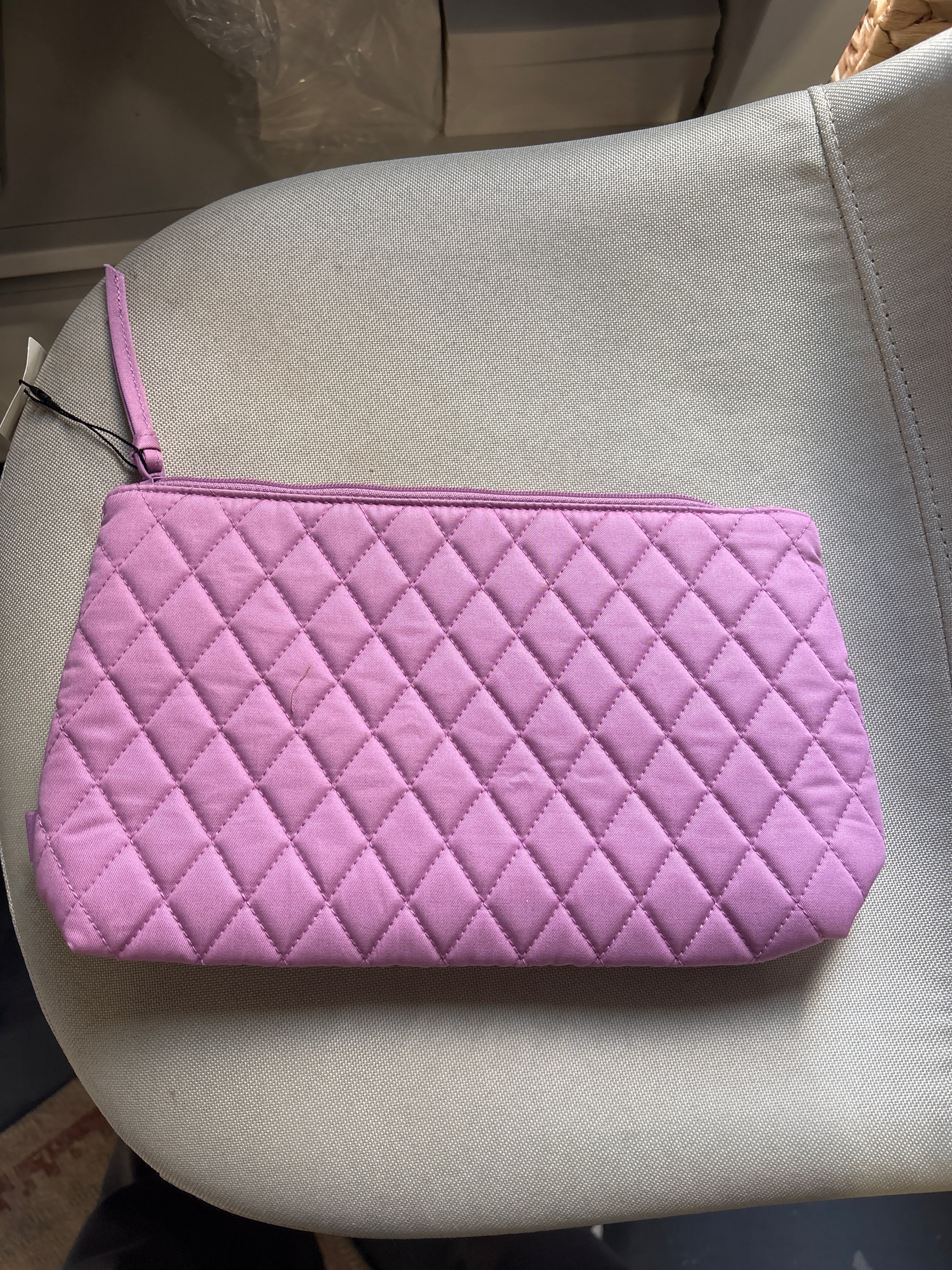 Vera Wang Essential Medium Cosmetic Pouch - Smoky Grape SHOWROOM ITEM
