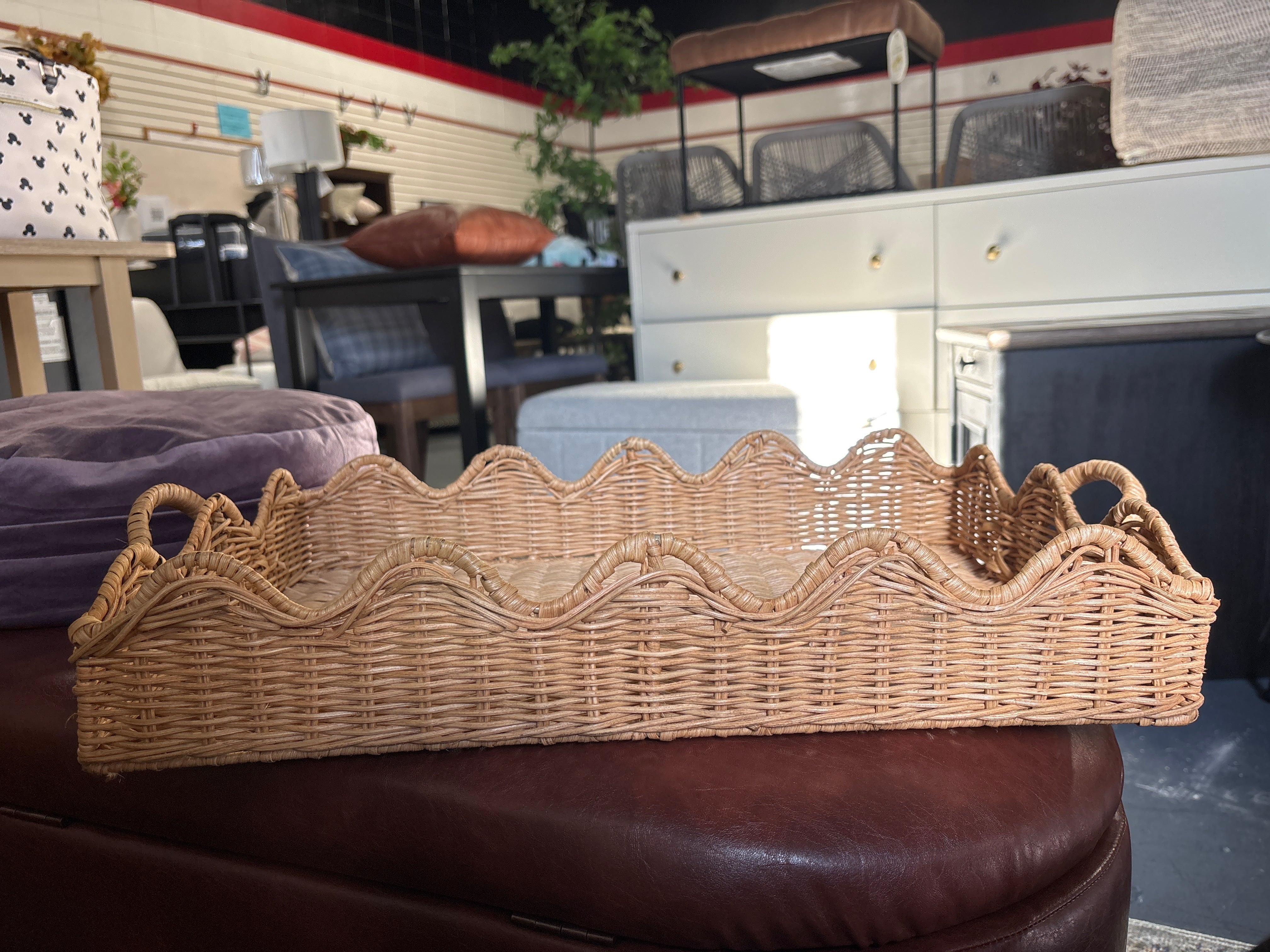 Scallop Wicker Tray SHOWROOM ITEM