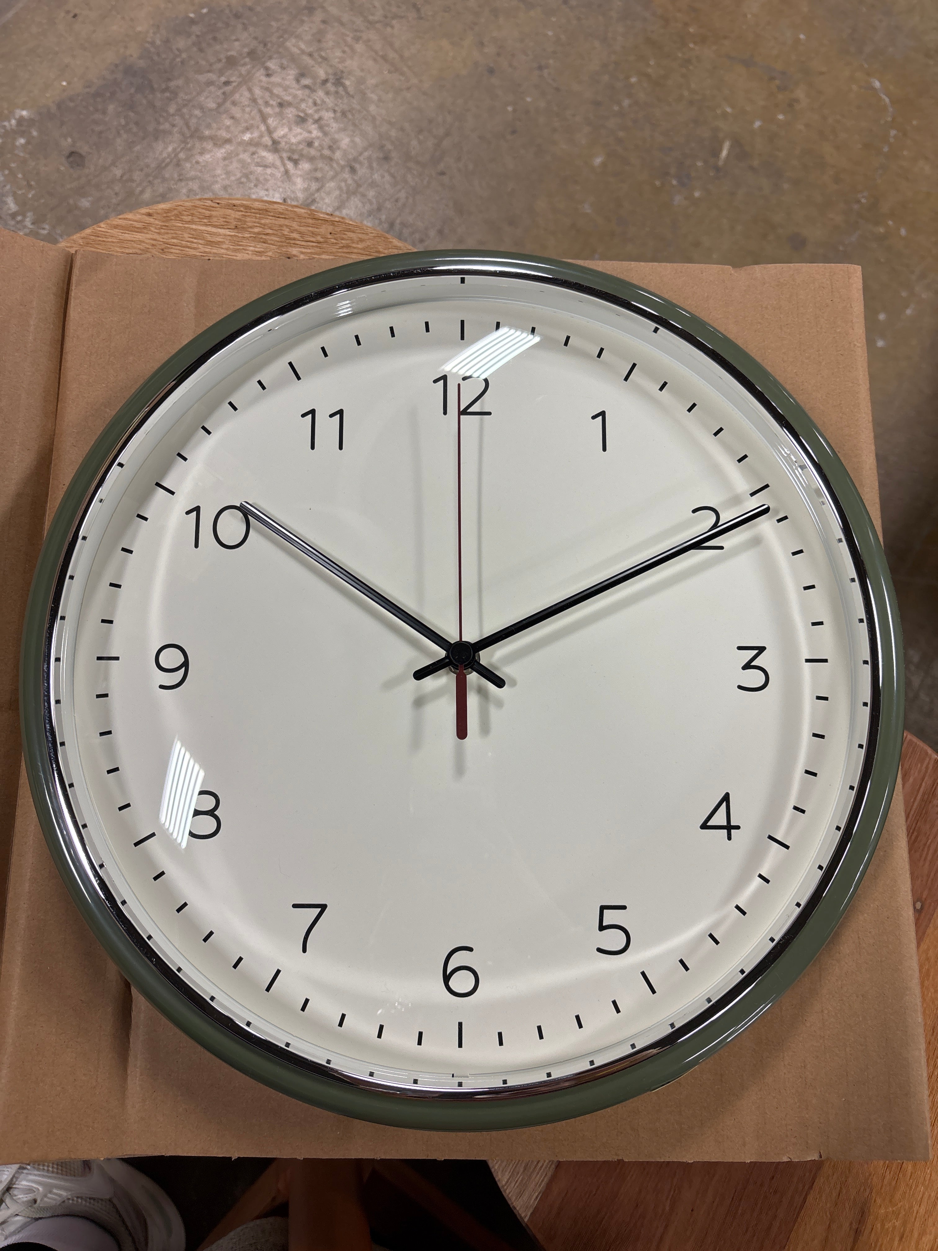 13" Wall Clock - Green/Chrome SHOWROOM ITEM