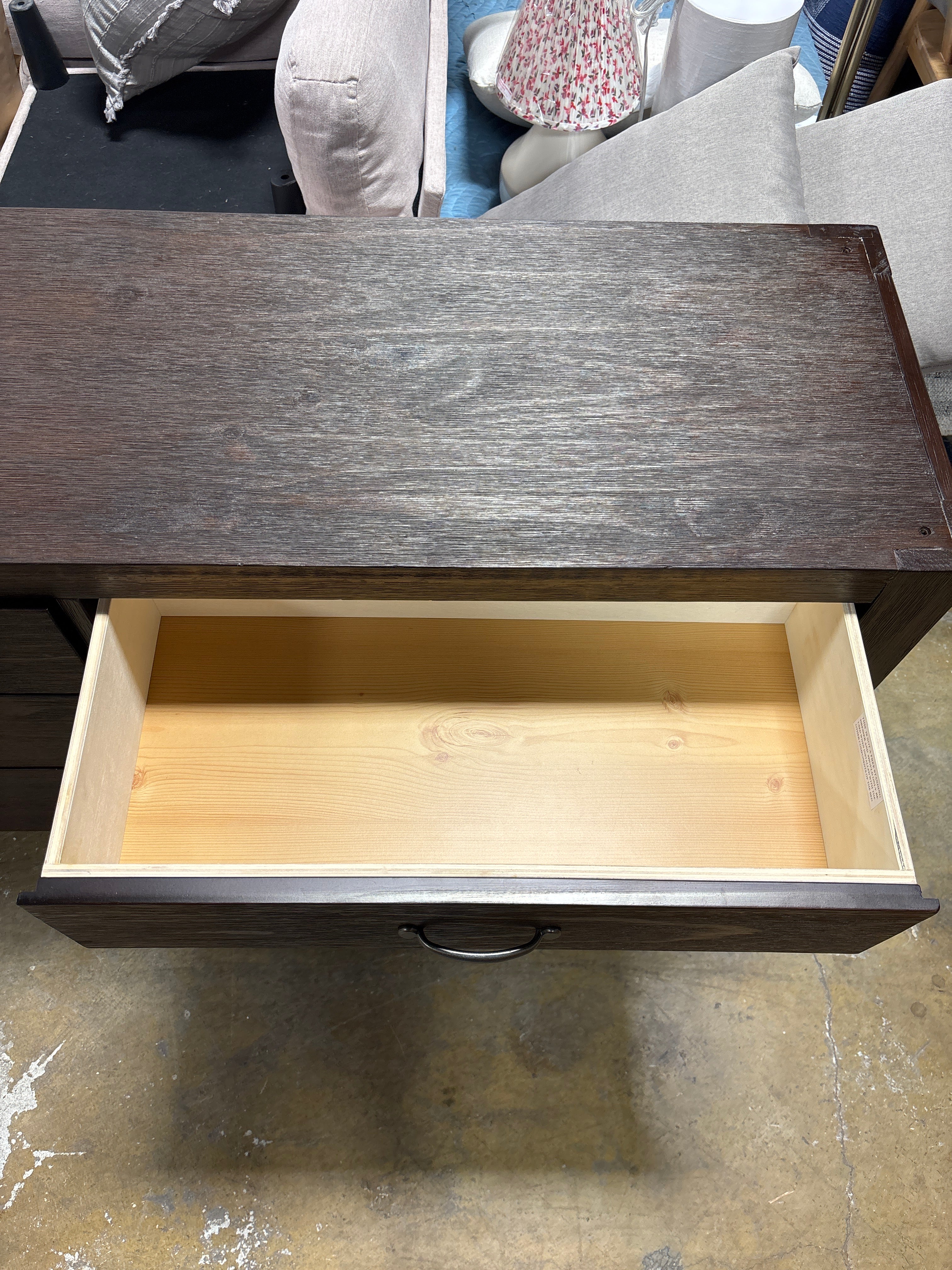 6-Drawer Dresser  Espresso SHOWROOM ITEM