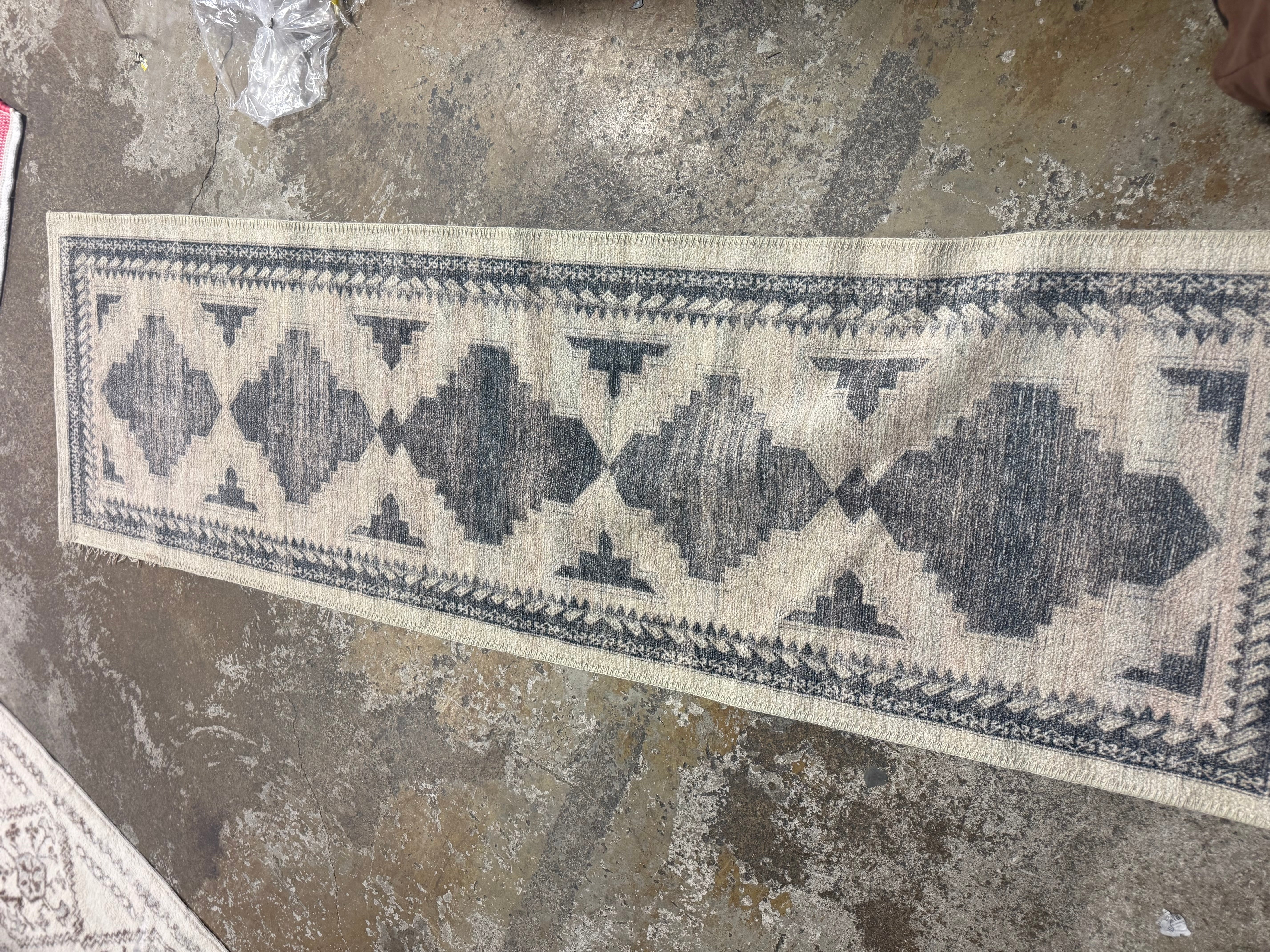 Cromwell Washable Printed Persian Style Rug Tan 2'x7' Runner