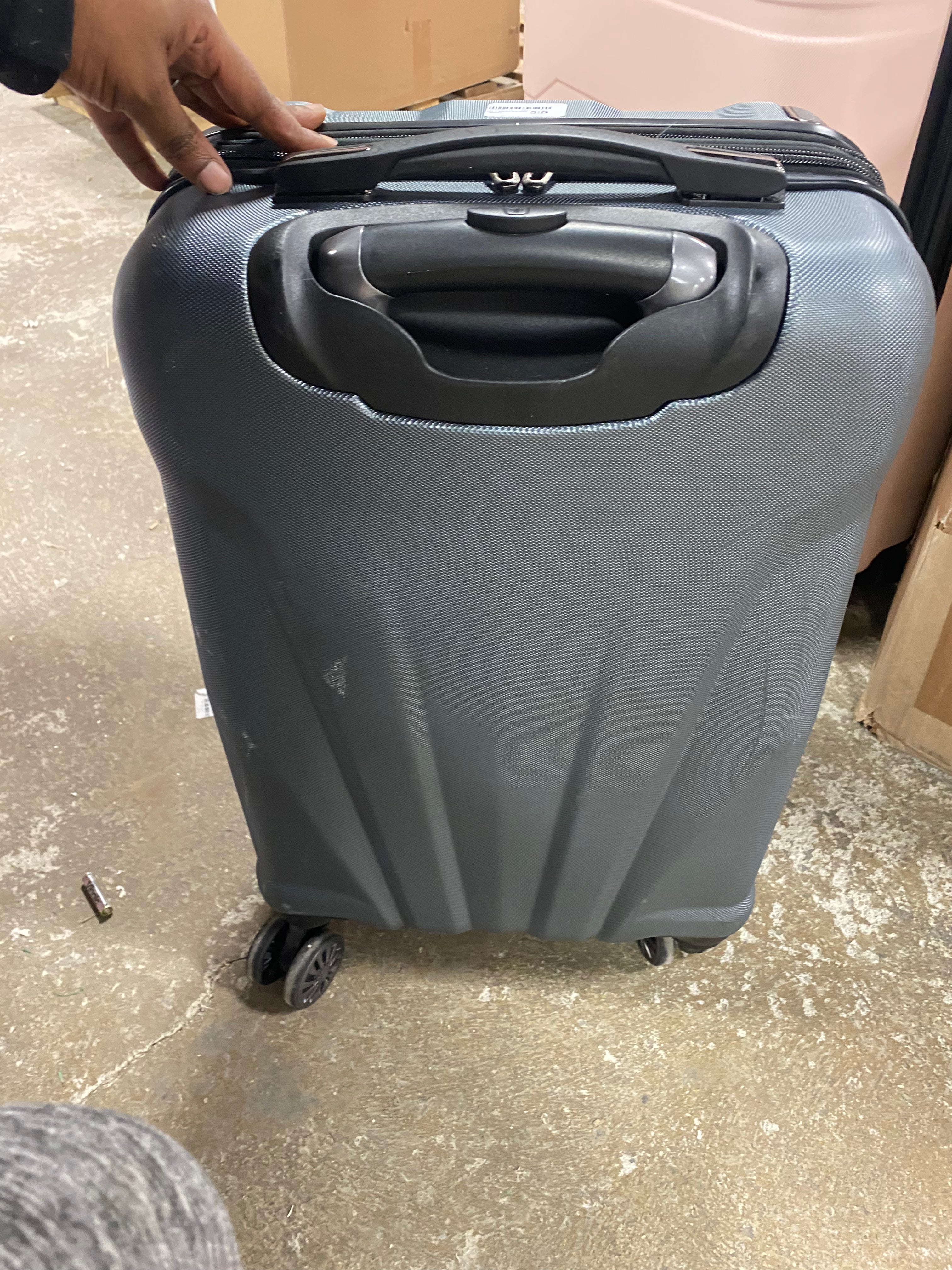 Cascade Hardside Carry On Suitcase