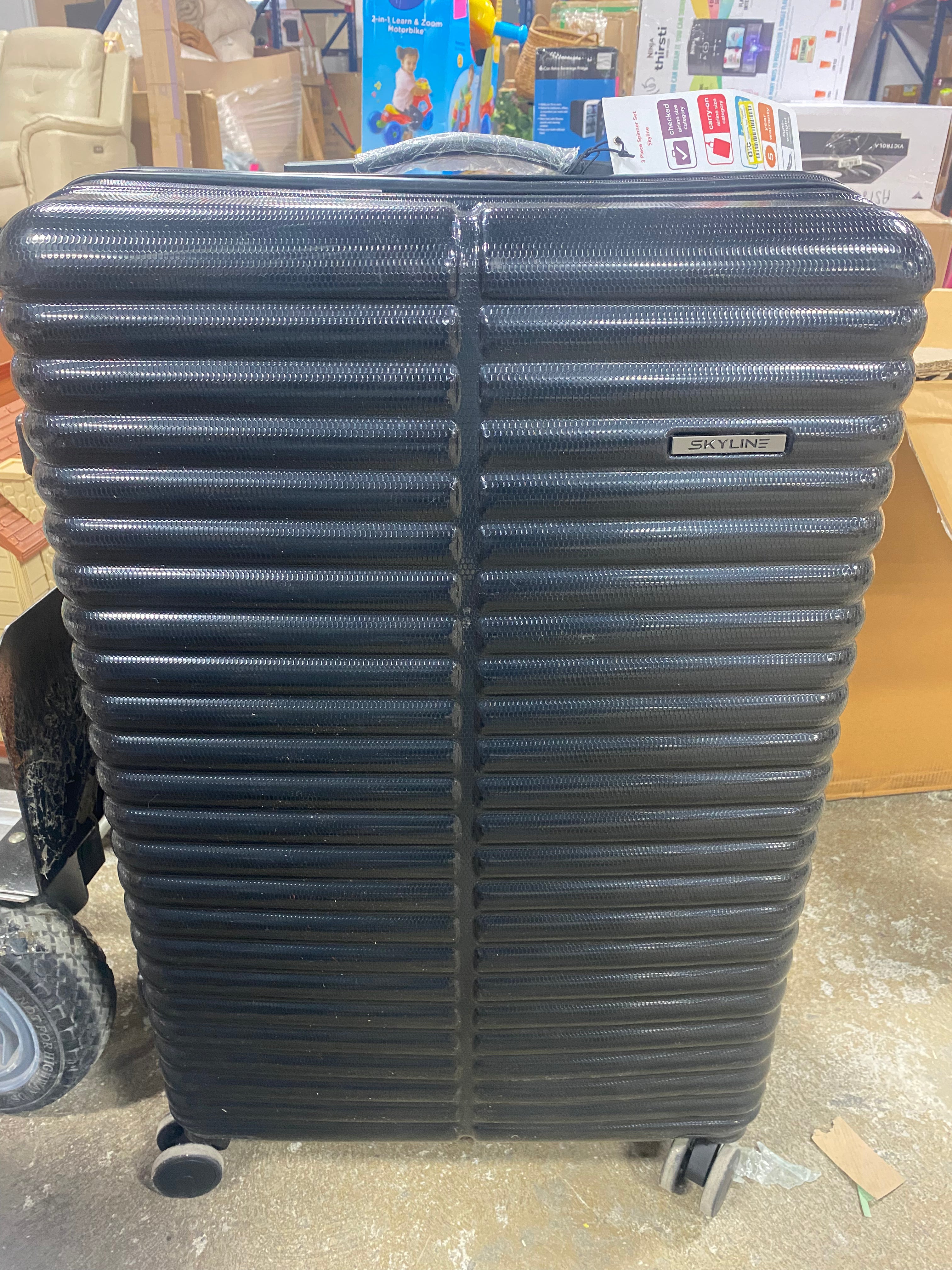 1-Piece Hardside Checked Spinner Luggage Set