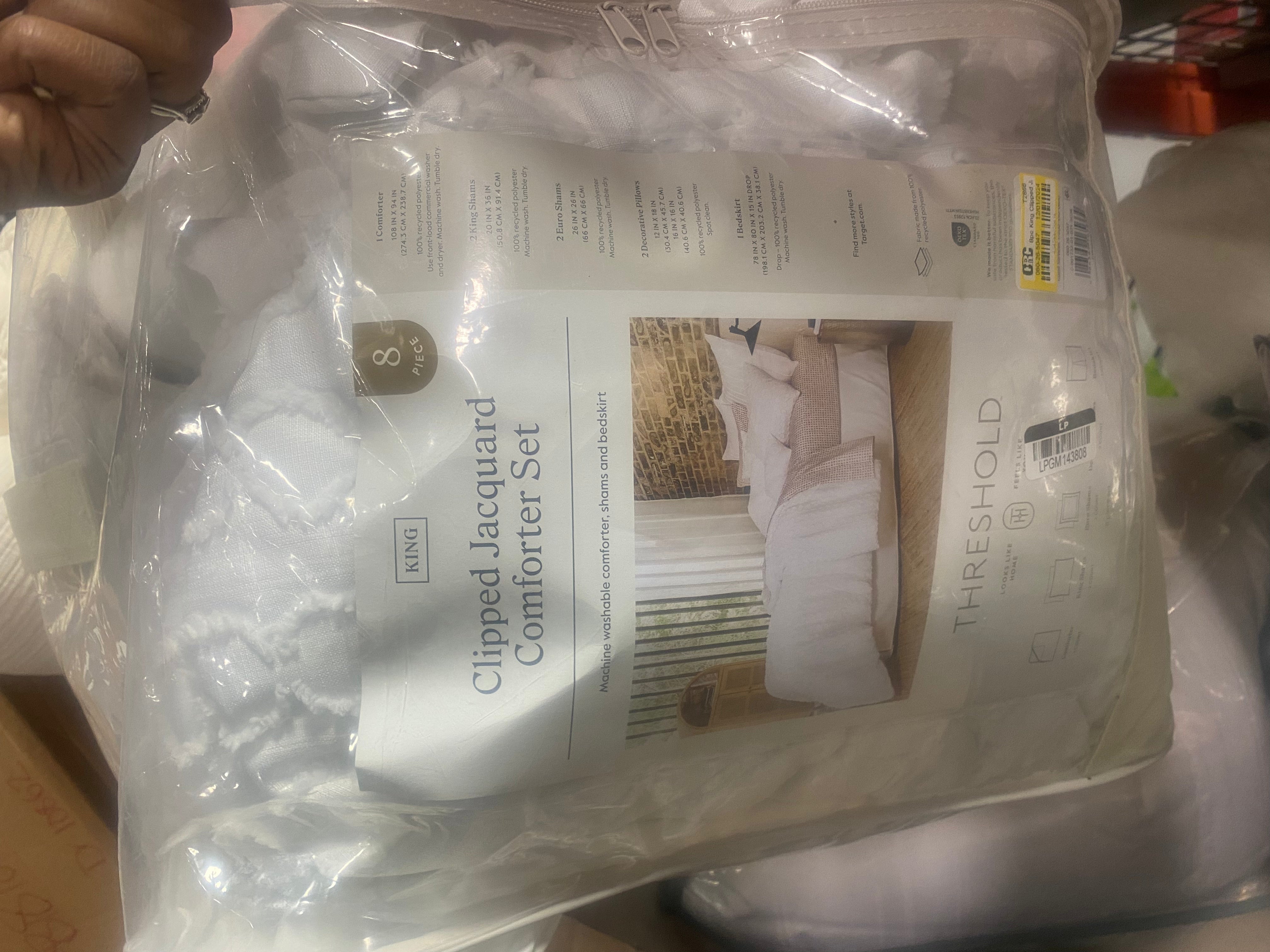 8pc Clipped Jacquard Geo Circle Comforter Bedding Set White