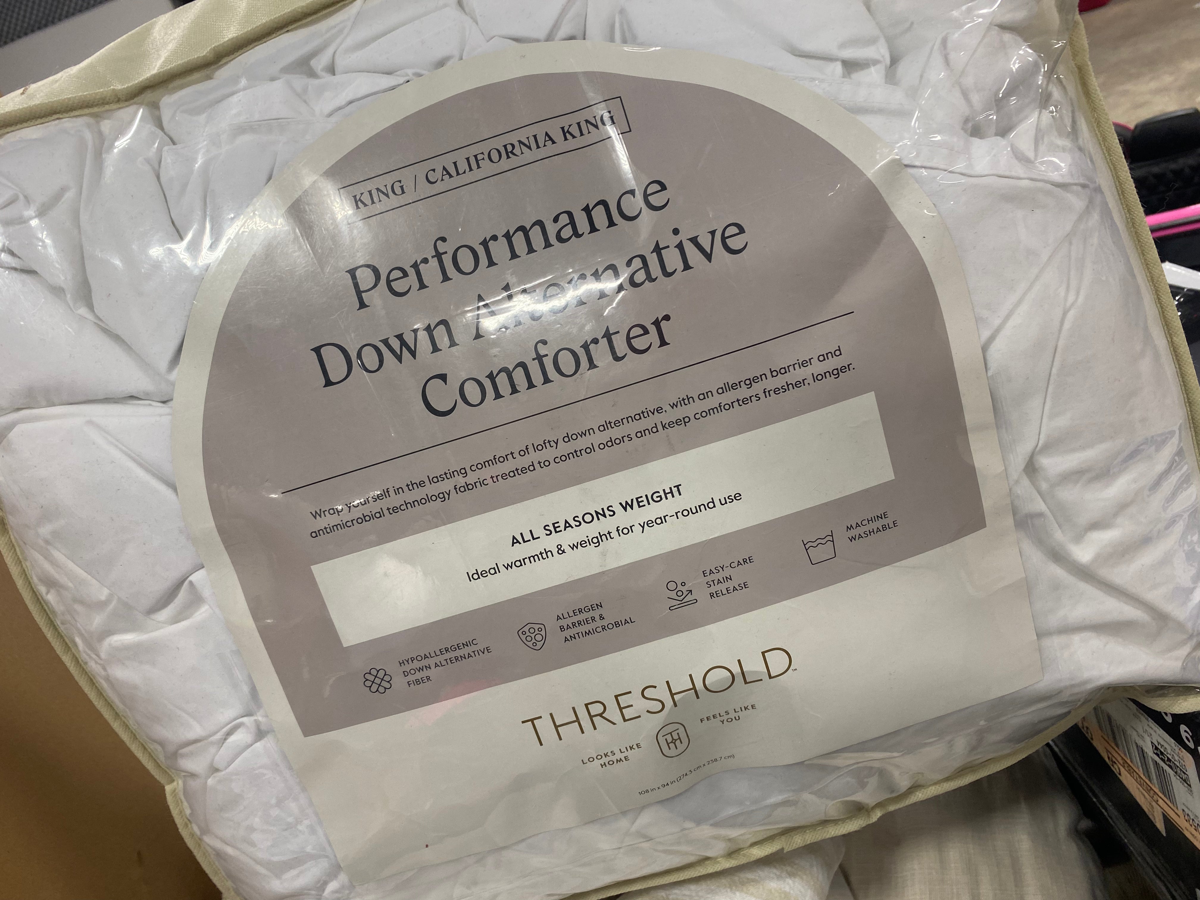 All Seasons Performance Down Alternative Comforter - King/California King