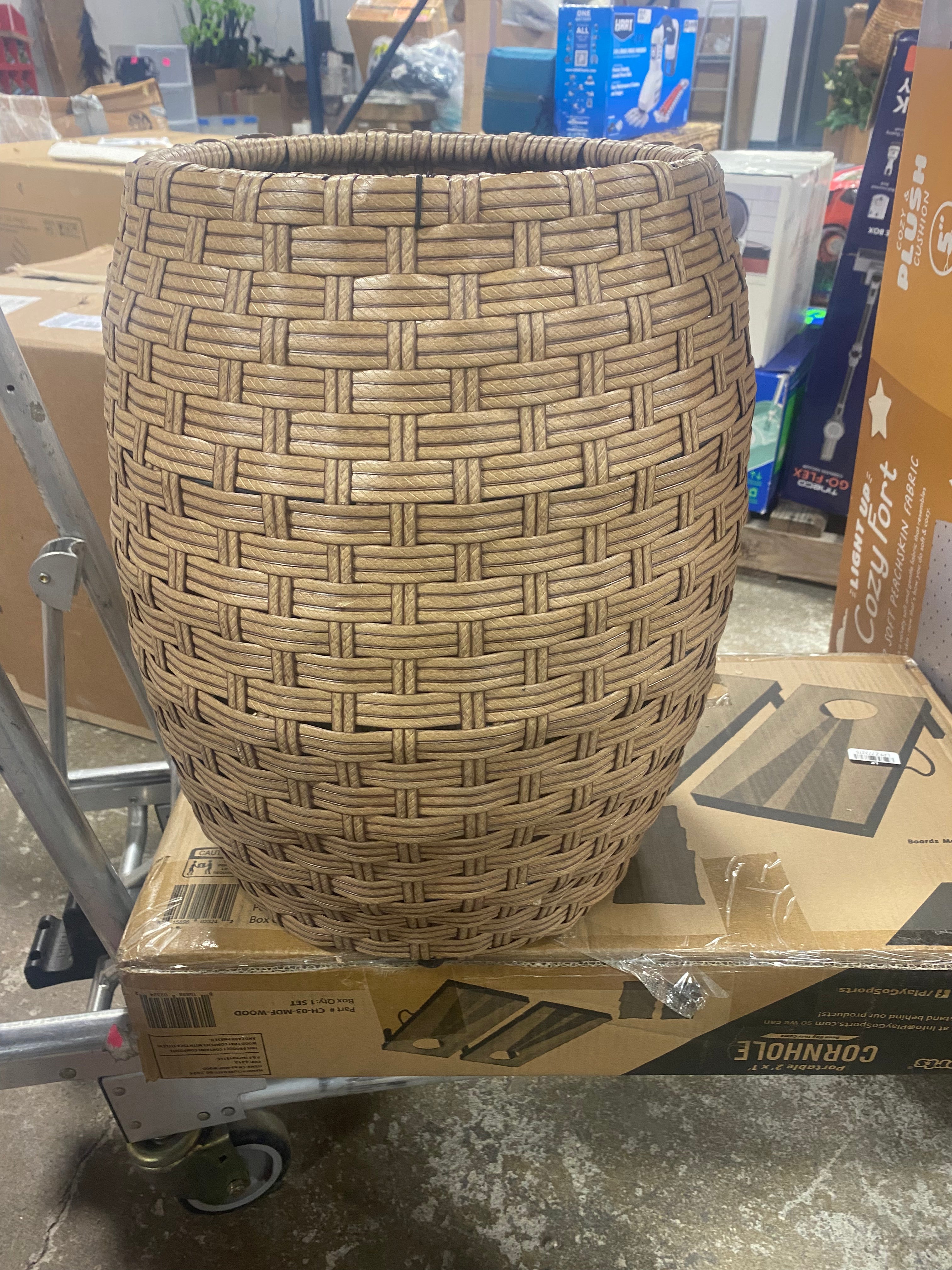 Outdoor Wicker  Barrell Side Table (Grey)