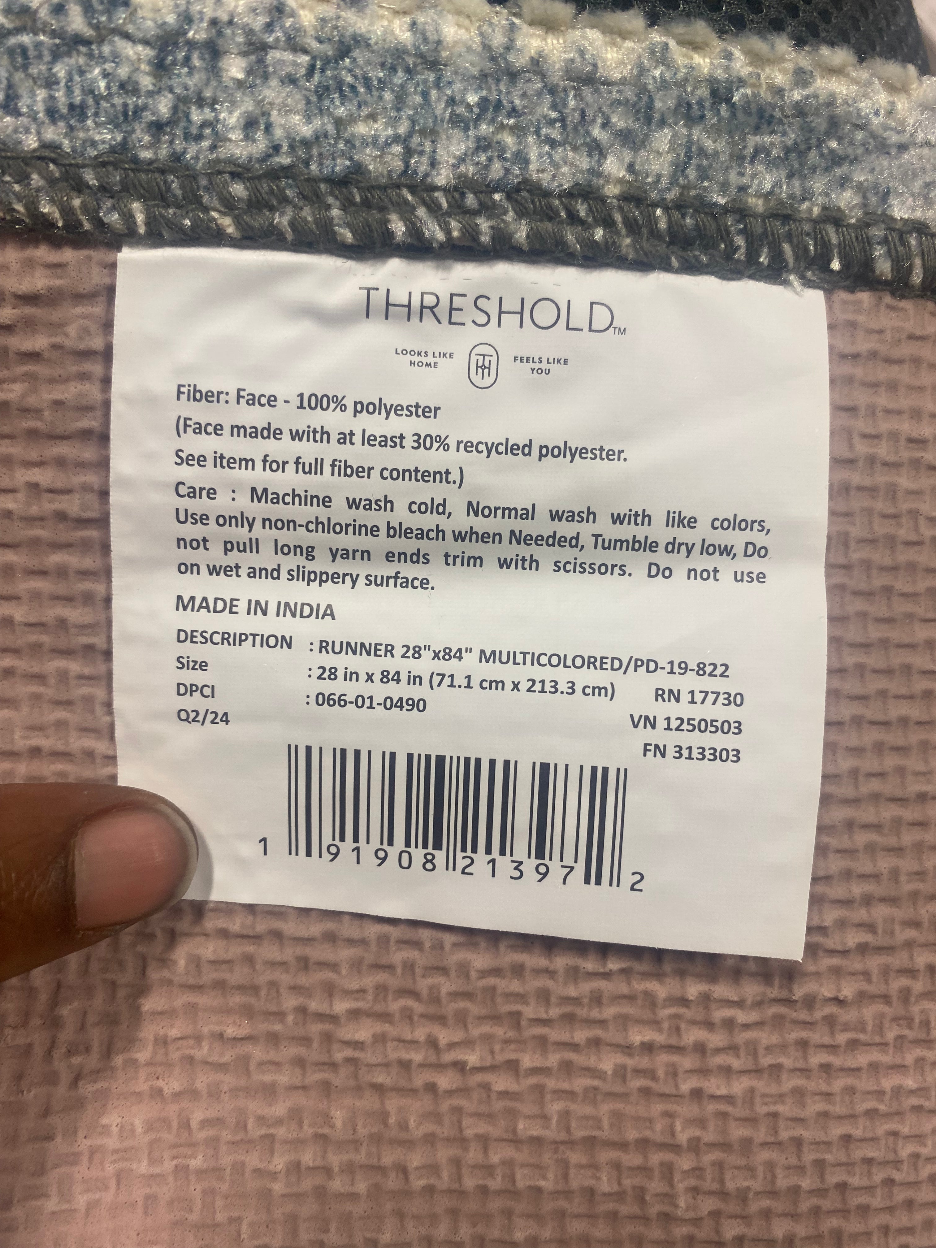 Washable Printed Accent Rug - 2'4 x 7'