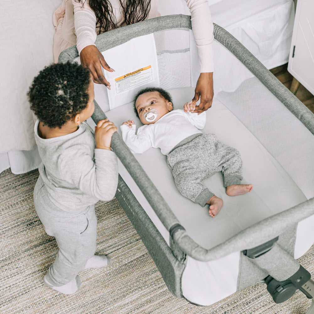 Dreamer Bassinet & Bedside Sleeper