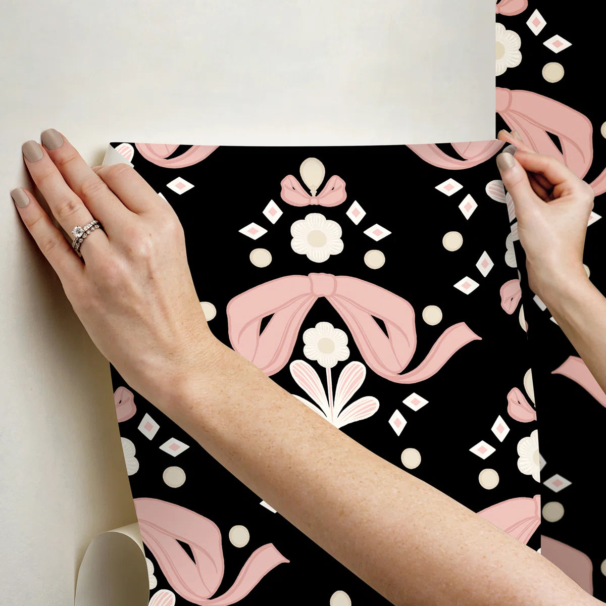 Bamel Peel & Stick Damask Double Roll