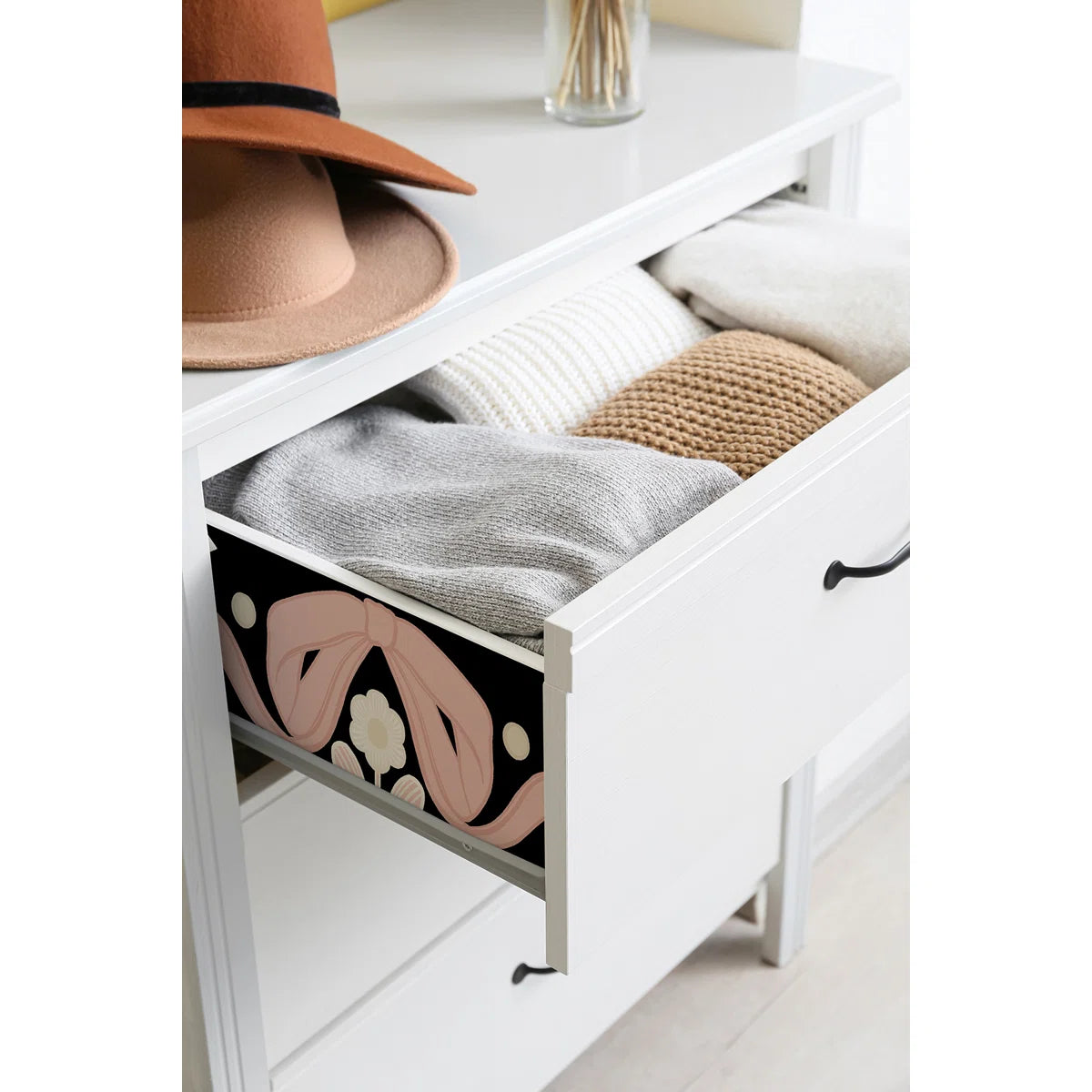 Bamel Peel & Stick Damask Double Roll